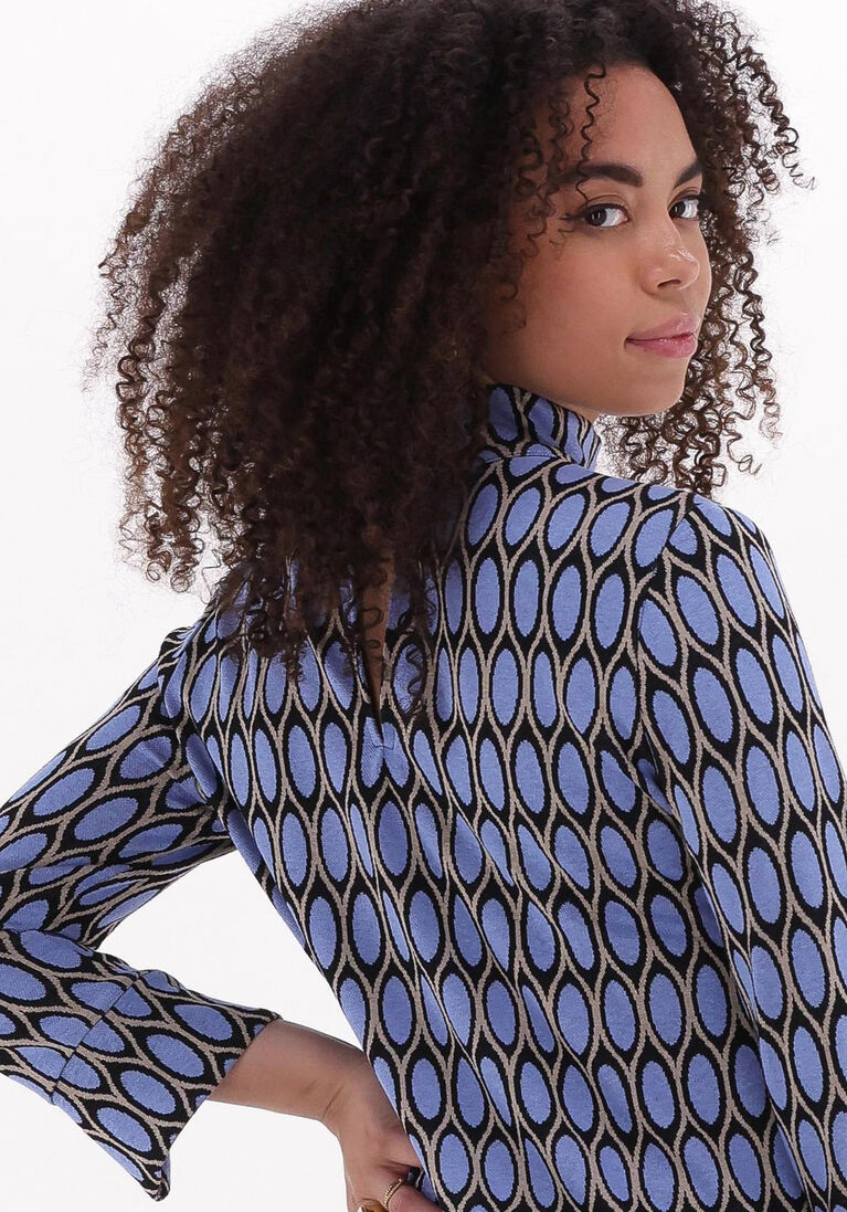ANA ALCAZAR lichtblauwe ana alcazar t-shirt pullover turtleneck