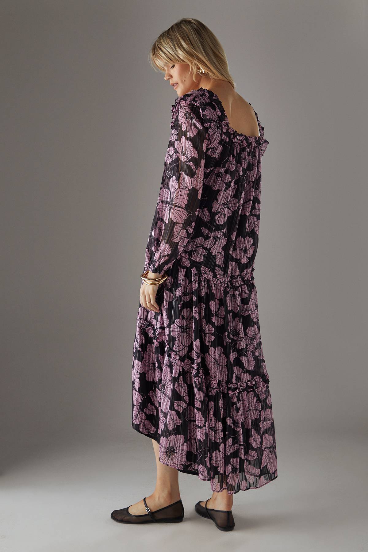 Warehouse Robe Midi Smock à Col Carré Volantée Motif Rayures Ombrées
