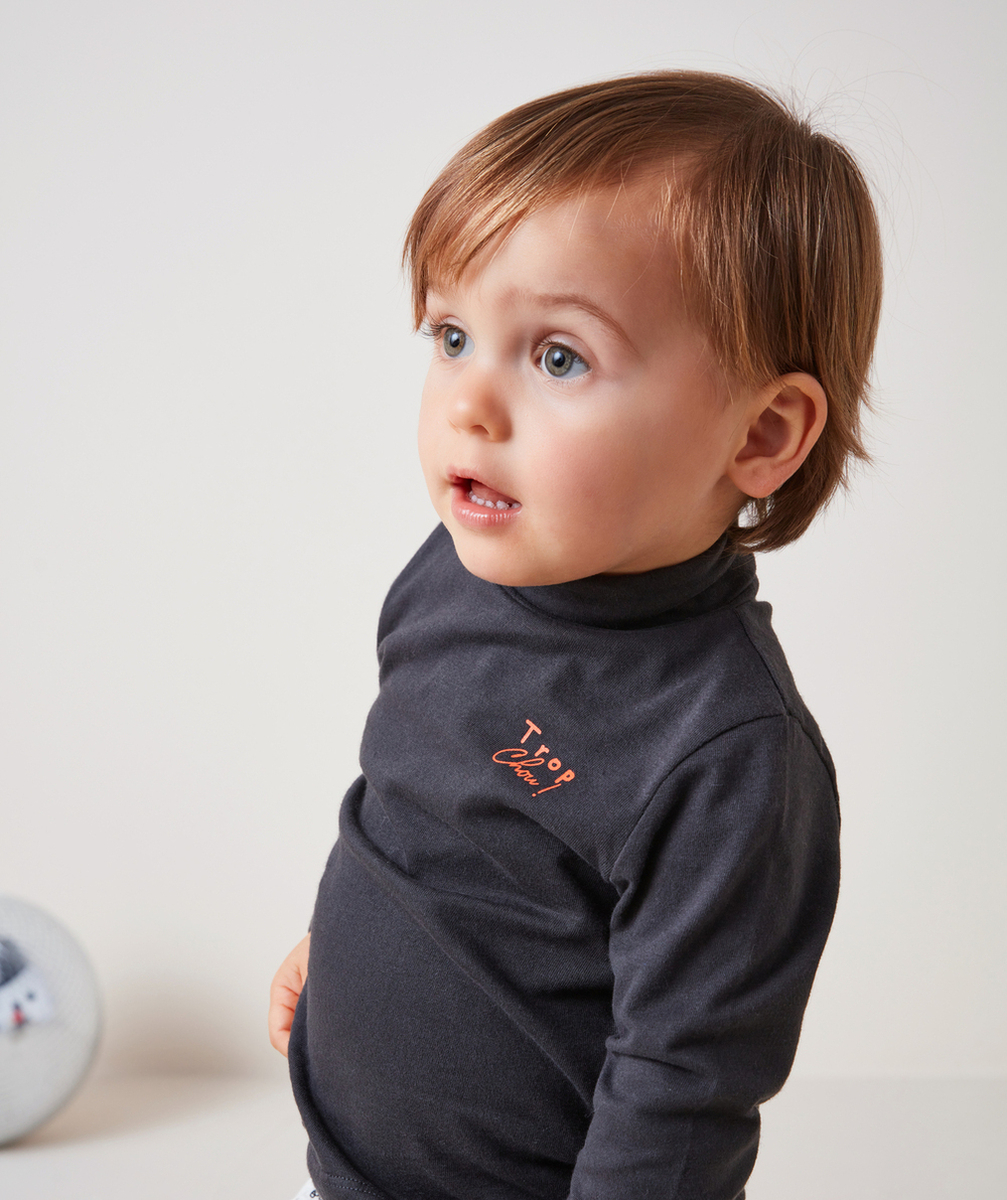 SOUS-PULL COL ROULÉ BÉBÉ GARÇON GRIS FONCÉ AVEC MESSAGE