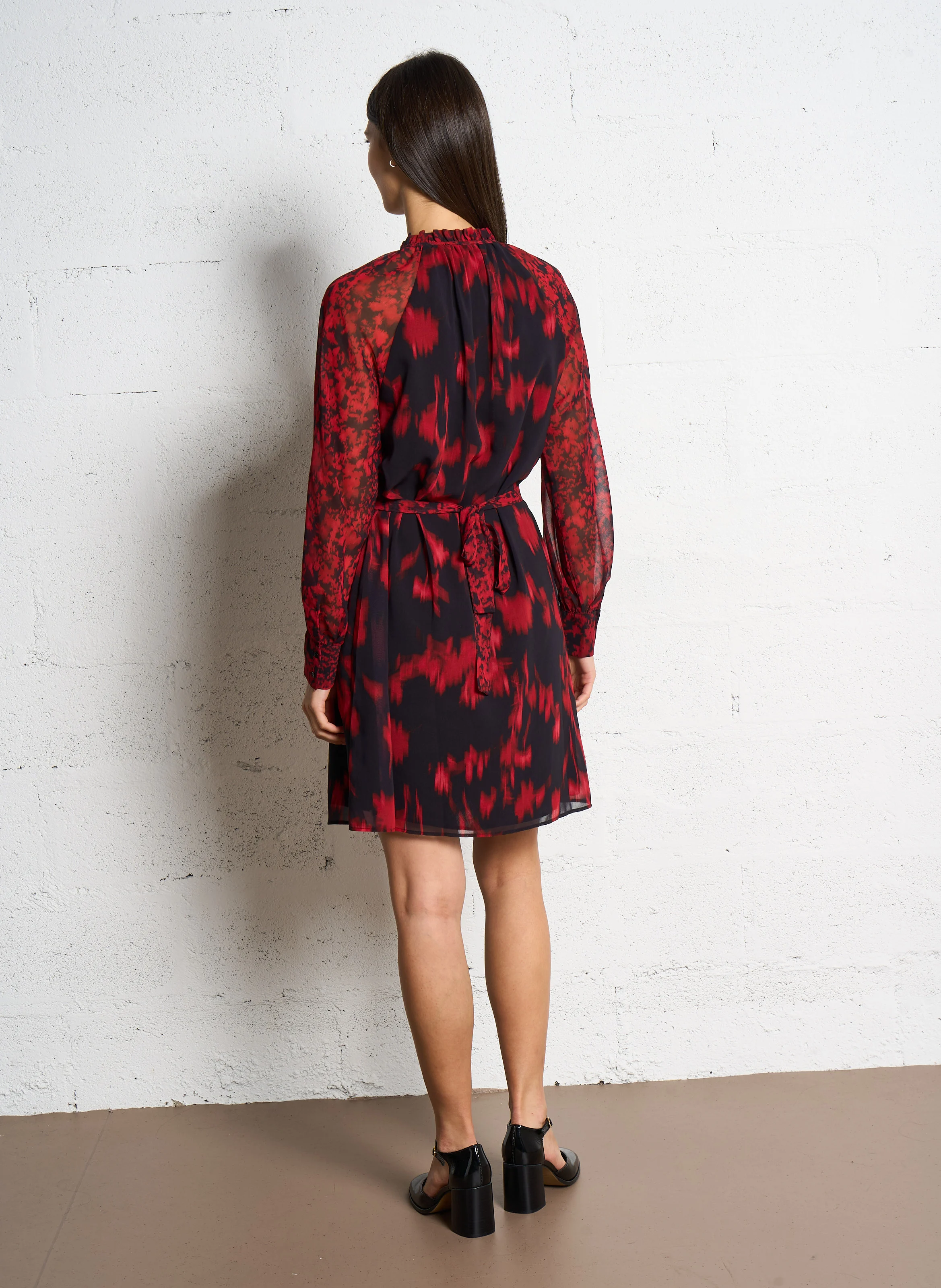 RICAELA - Robe midi col victorien imprimée | Noir