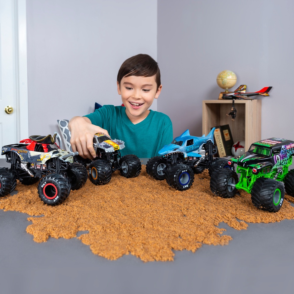Monster Jam 1:24 Die-Cast Megalodon Truck