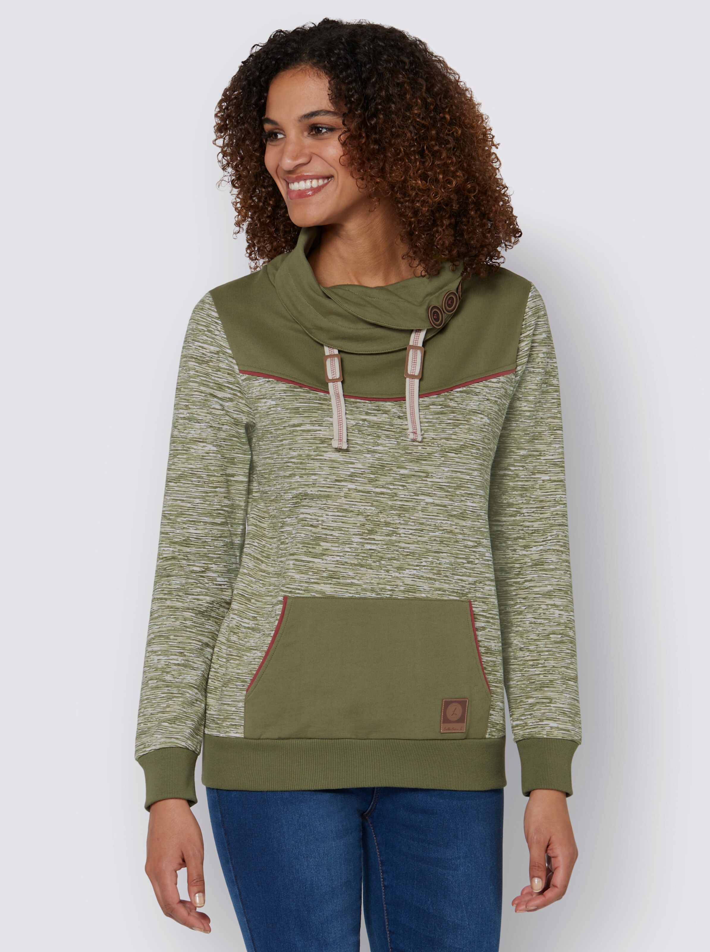 Sweatshirt