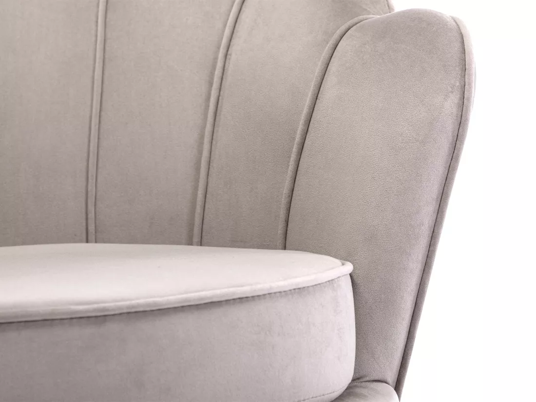 Fauteuil coquillage en velours taupe DANDELION de Pascal Morabito