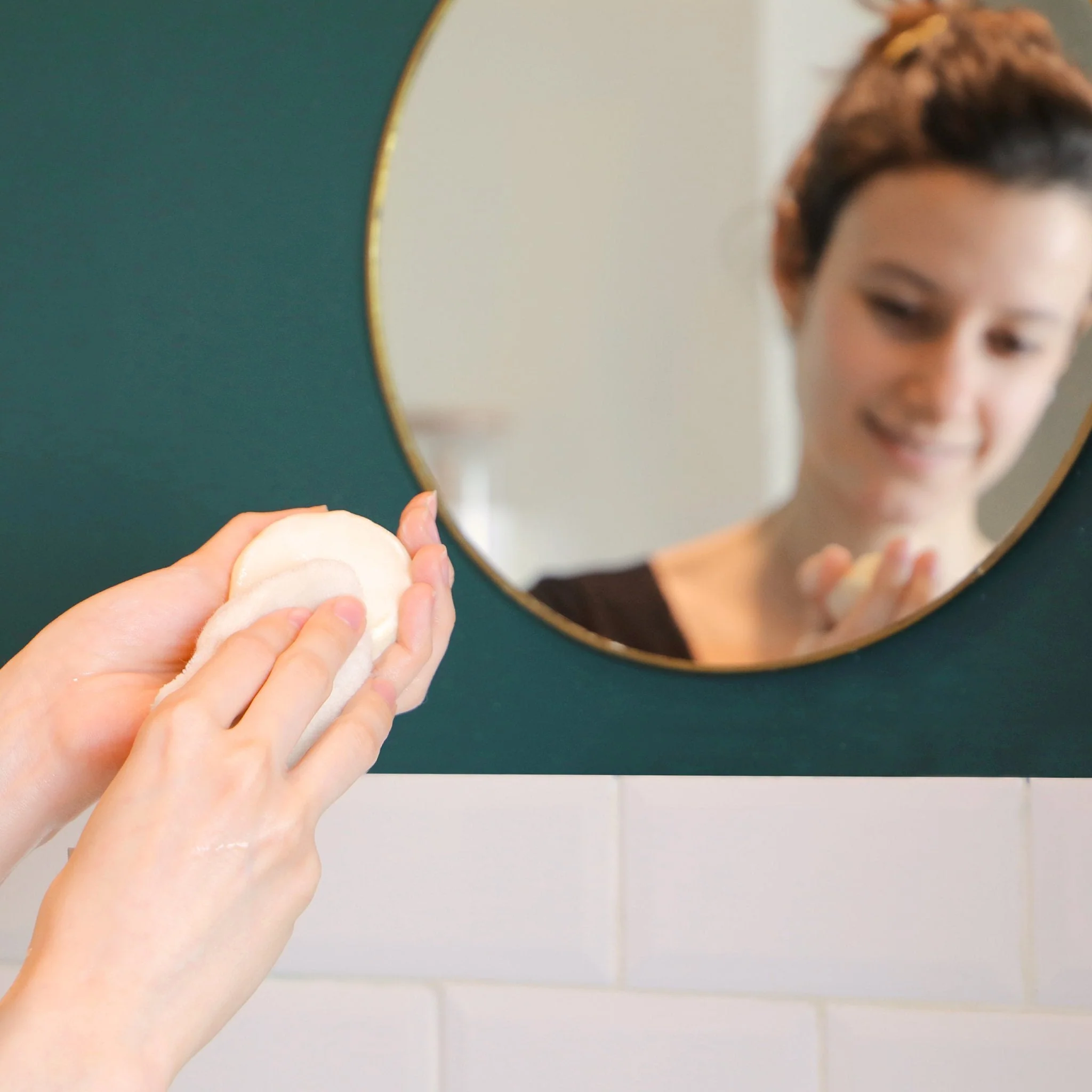 Démaquillant solide à l'huile de jojoba - Version 3 - 1 démaquillant - 40g / Sans
