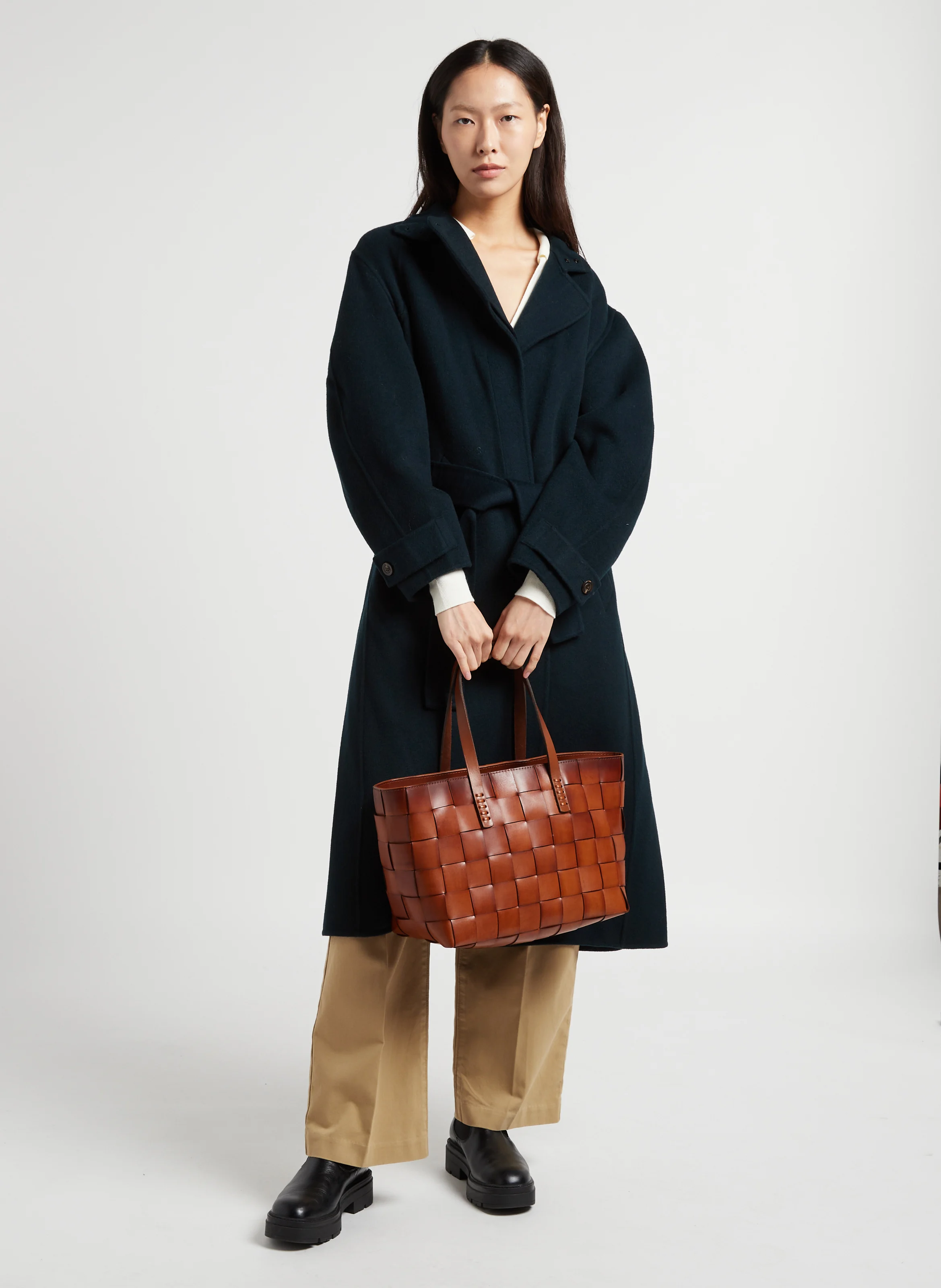 JAPAN TOTE - Panier tissé en cuir | Marron