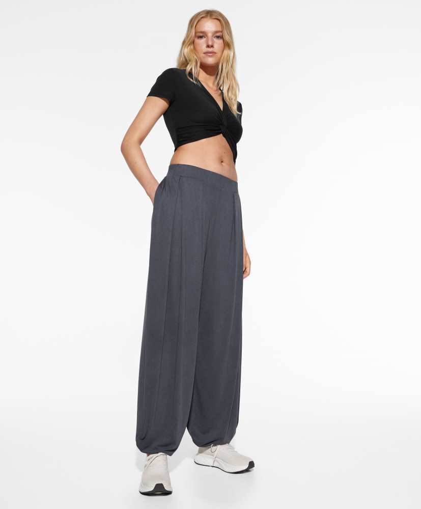 Top cropped com nó modal