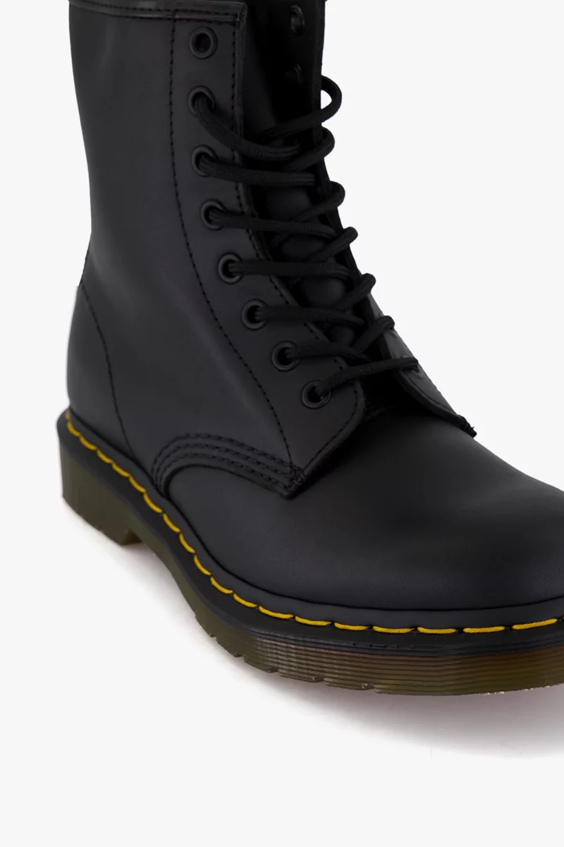 Dr. Martens 1460 Greasy Damen Schnürstiefel