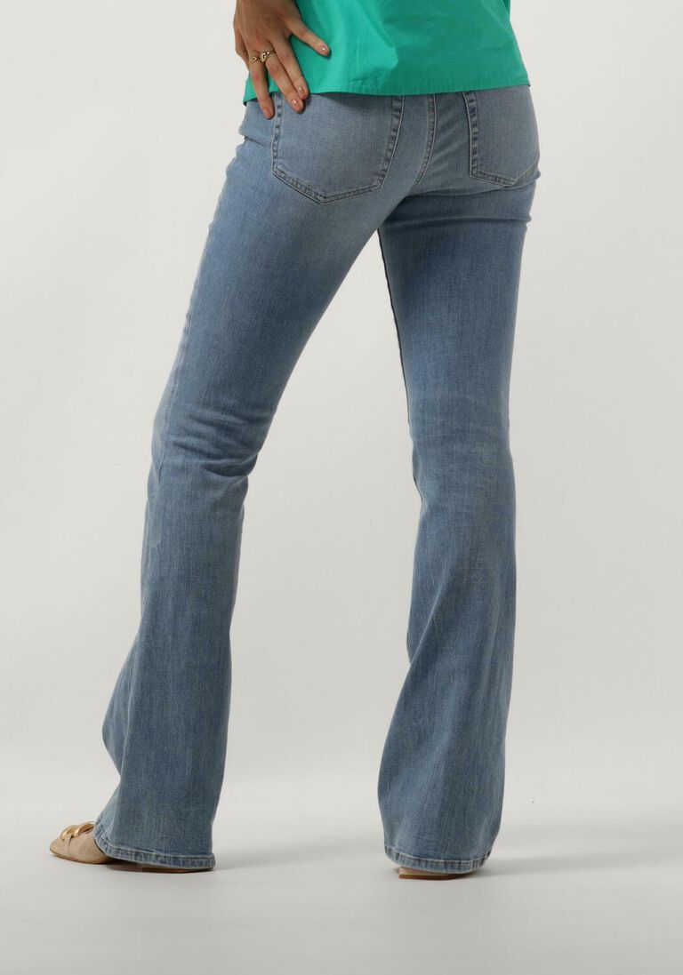 DIESEL lichtblauwe diesel bootcut jeans 1969 d-ebbey