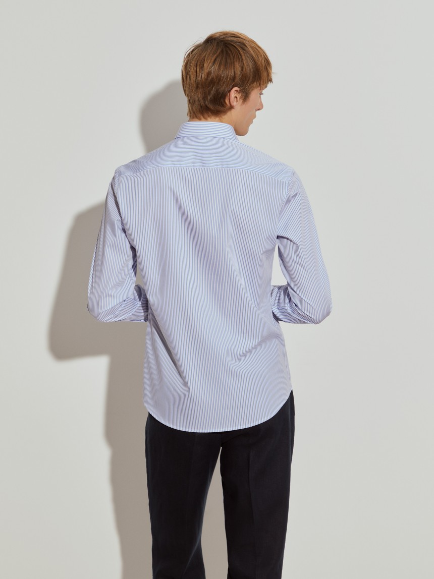 Camisa de riscas slim fit em popelina