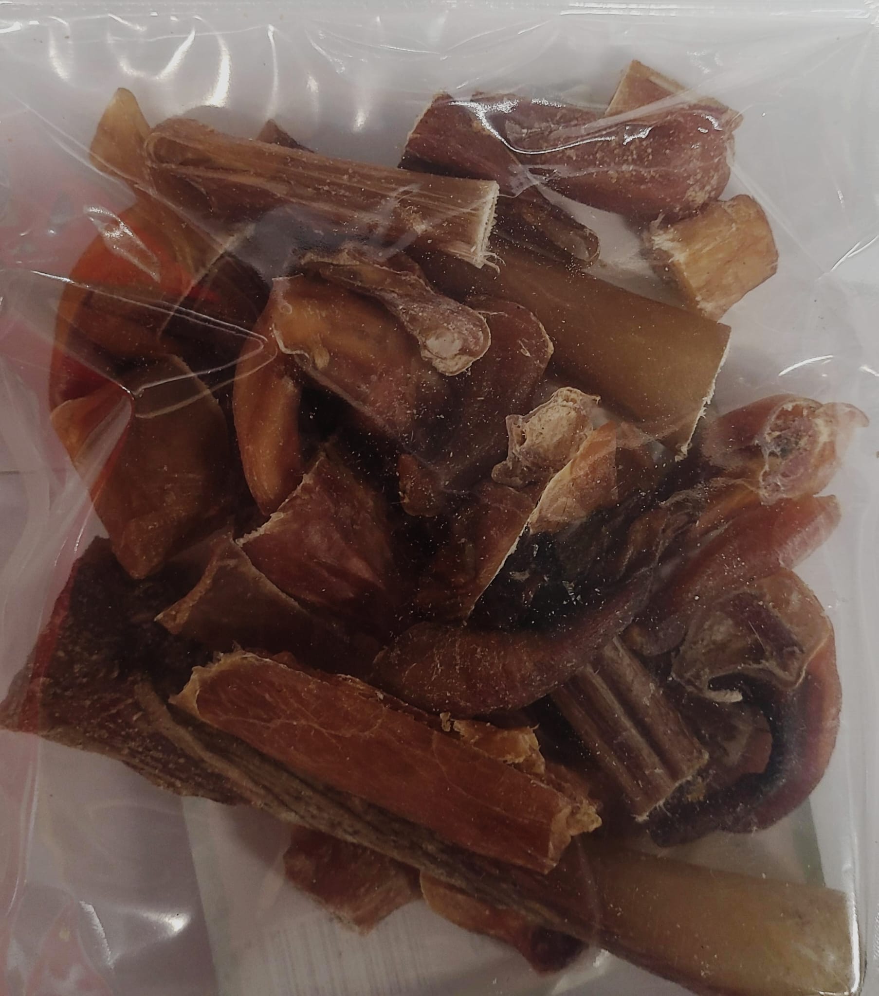 Hundesnack Ochsenziemer Abschnitte 100g MHD:9.9.26