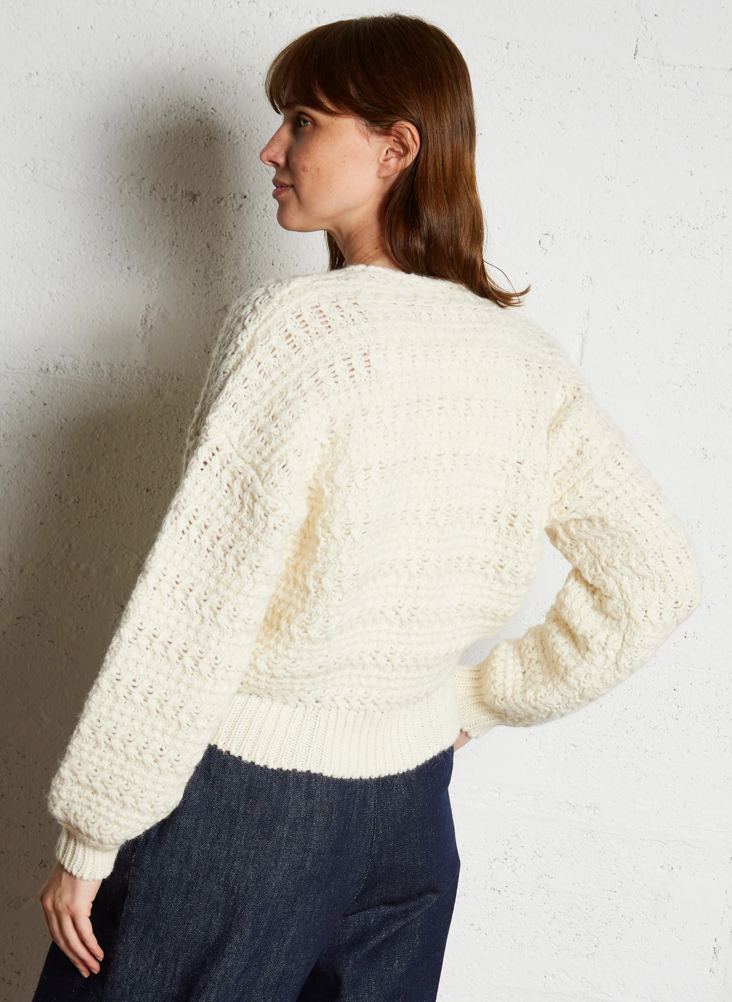 ASTRO - Pull col V en laine tricotée| Beige