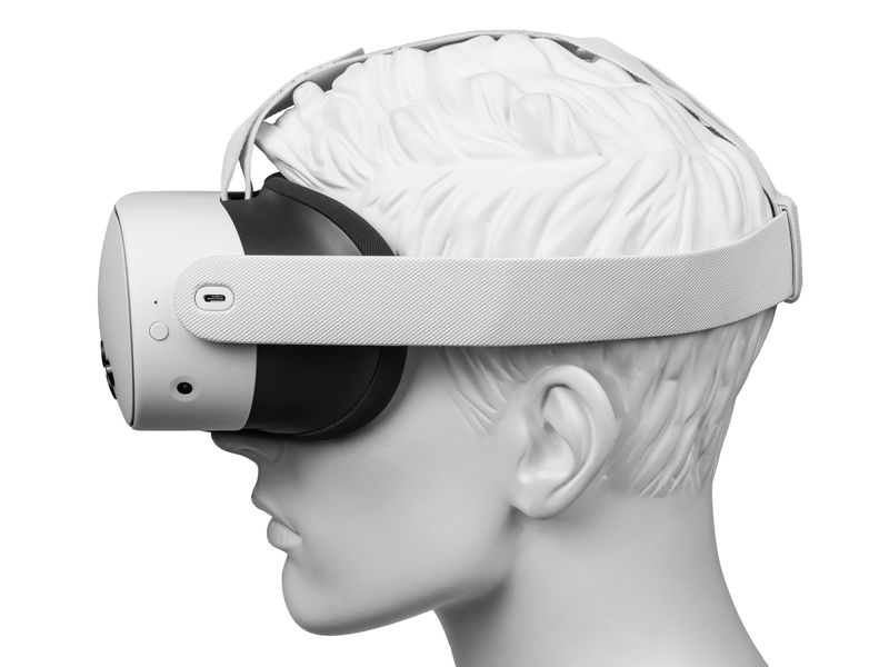Meta VR-Headset Quest 3S 256 GB Mobiles VR-Headset inkl. zwei Touch-Controllern