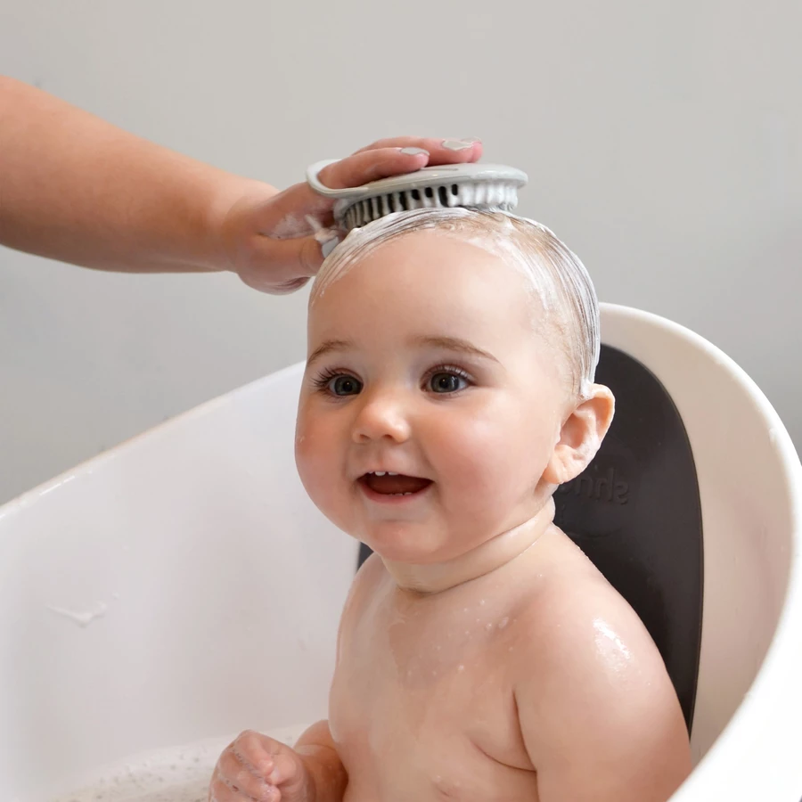 shnuggle Badeutensilien Shnuggle Badebürste grau