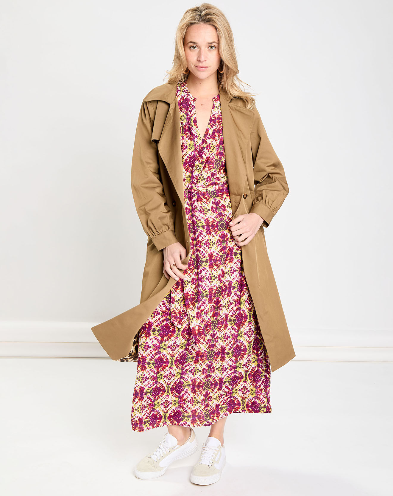 La Petite Etoile Trench Felis beige foncé
