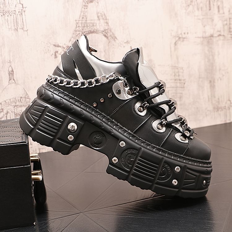 Mr Ozera - Platform Sneakers met Studs en Kettingdetail