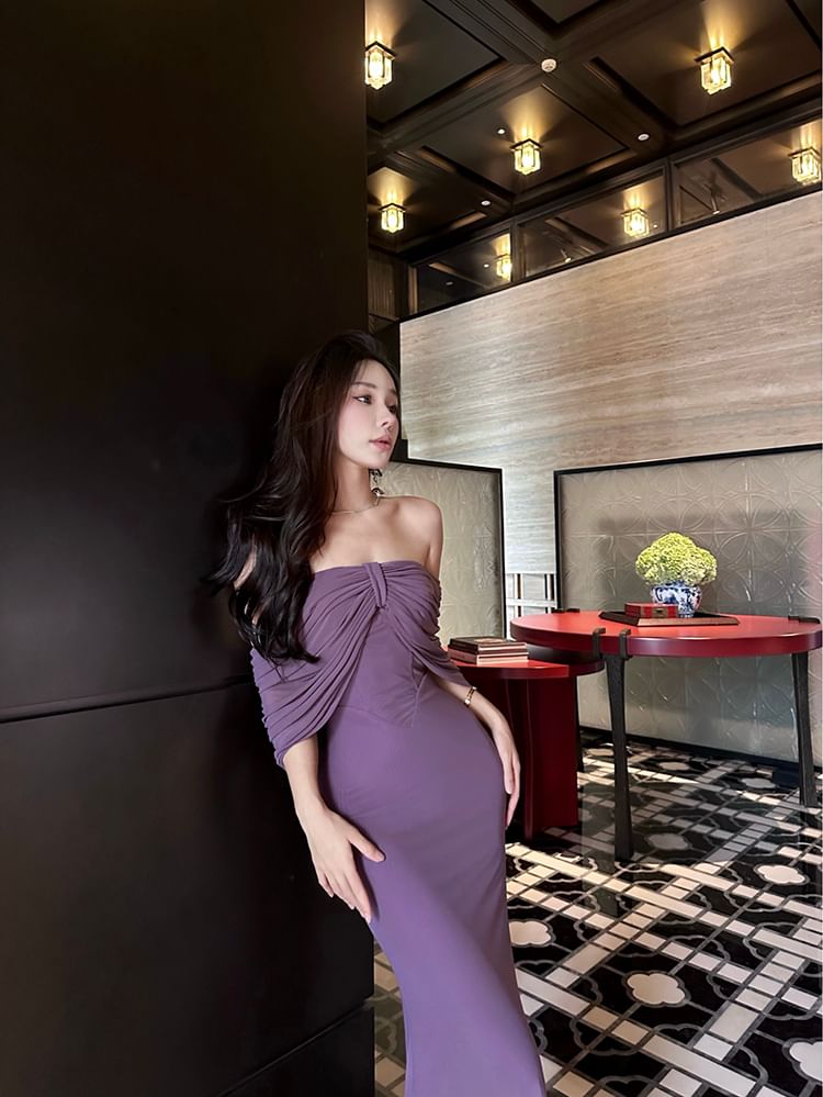 JIYON - Maxi-jurk met één schouder, effen gerimpeld en bodycon-motief