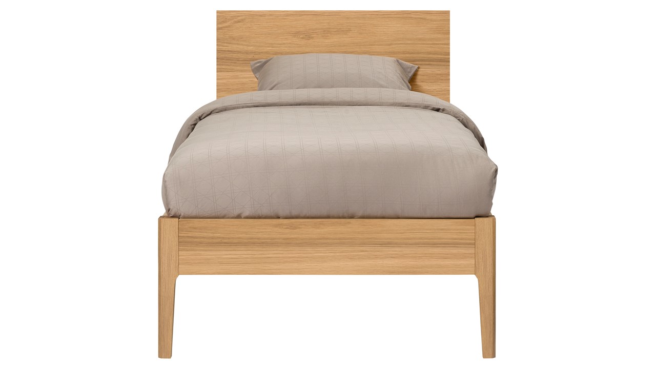 Bed Sky met hoofdbord en poten hout eiken honing