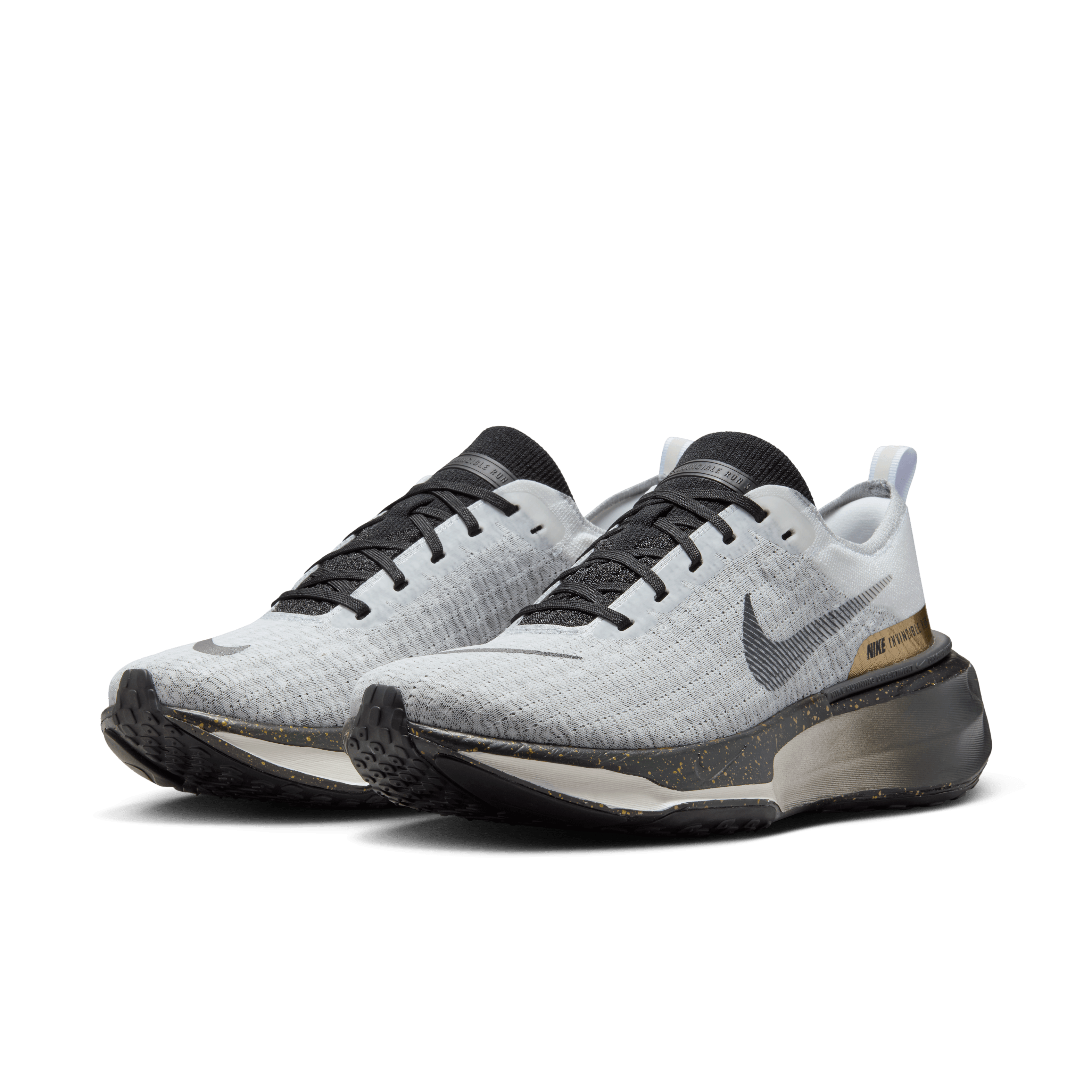 nike zoomx invncble rn fk3 prm 18 ib2756 100
