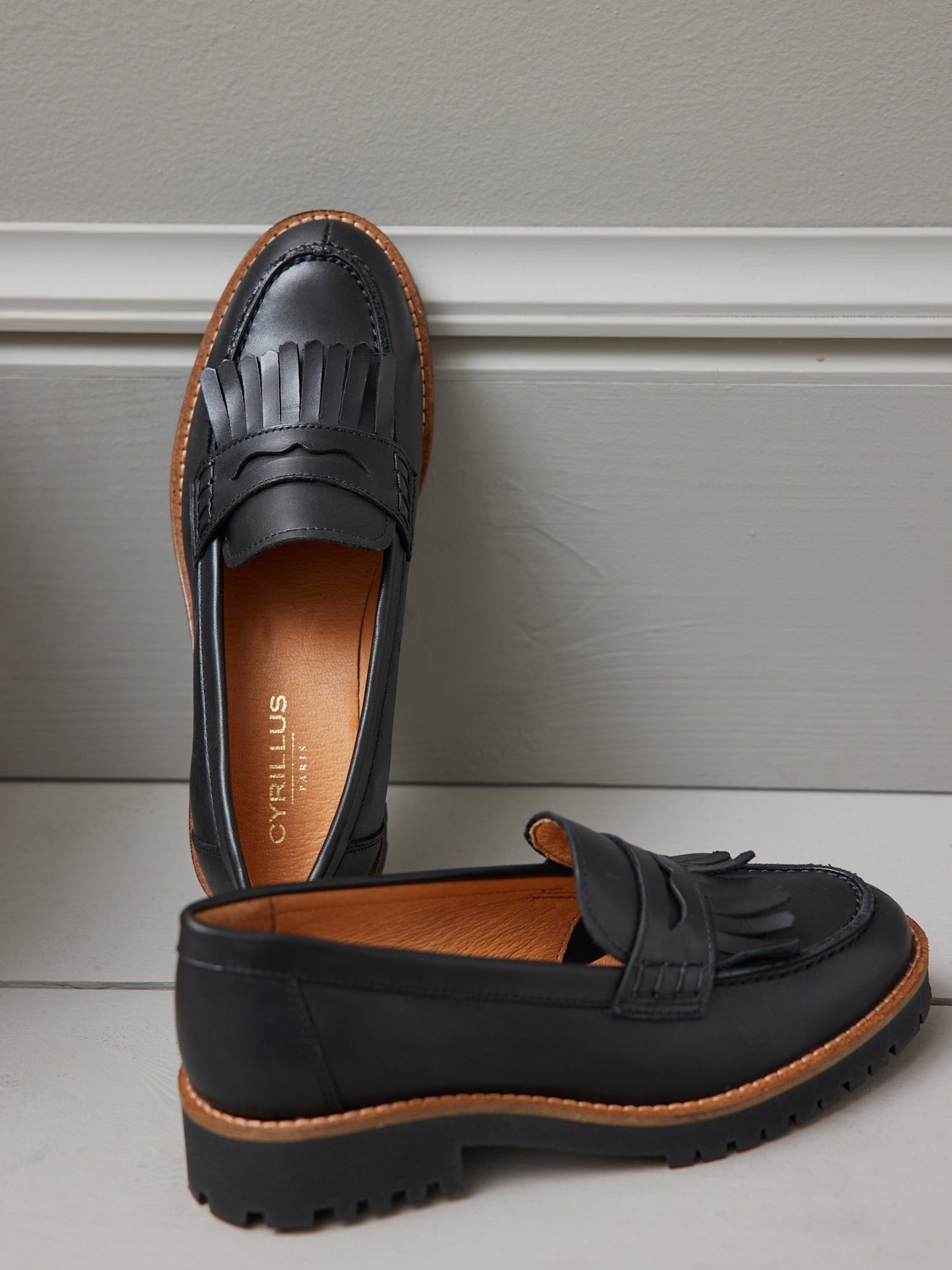 Mocassins cuir frangés femme