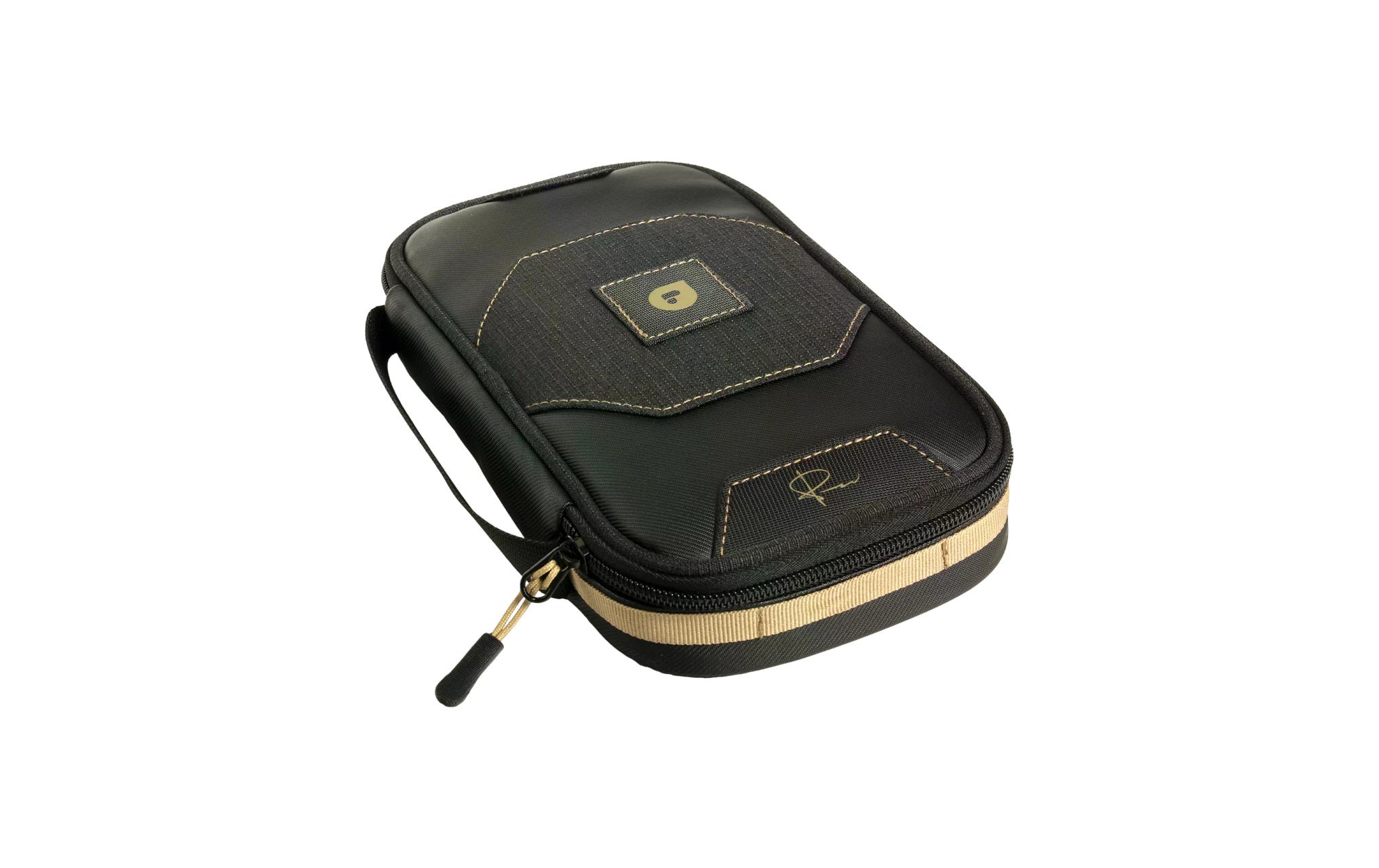 Transport-Case Helix 4-Slot Filter McKinnon EditionZur sicheren Aufbewahrung Ihre Helix MagLock-Filter