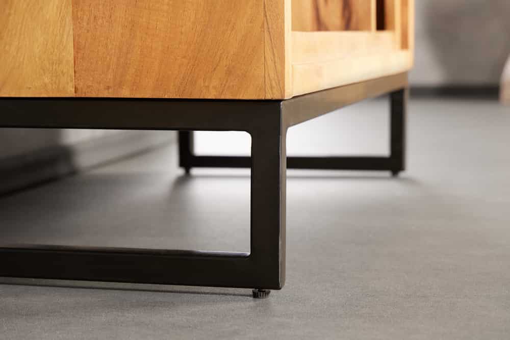 Massivholz Bücherregal CUBUS 190cm Akazie honey finish Metallfüße schwarz Standregal