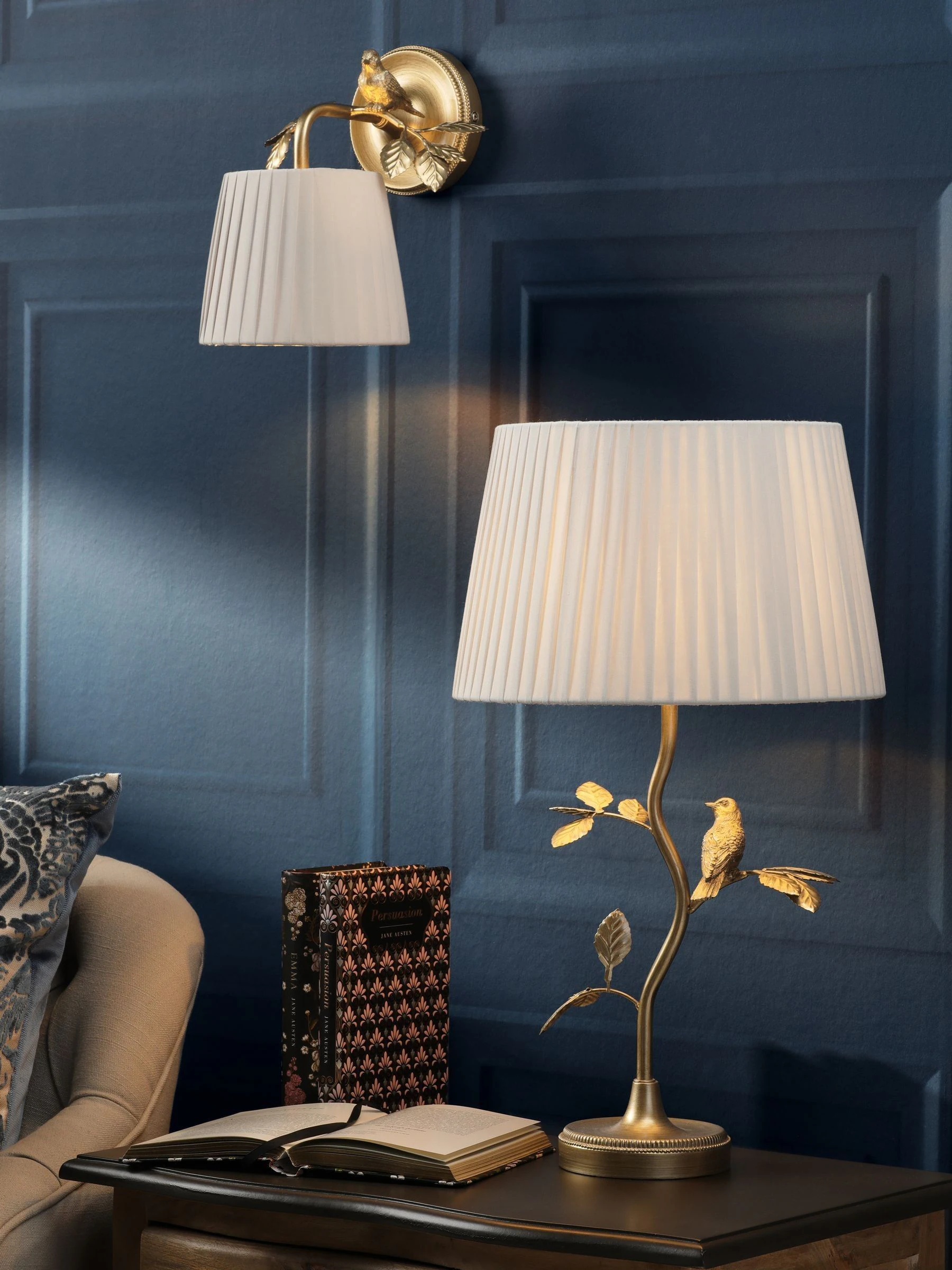 Laura Ashley Egelton 1 Wall Light