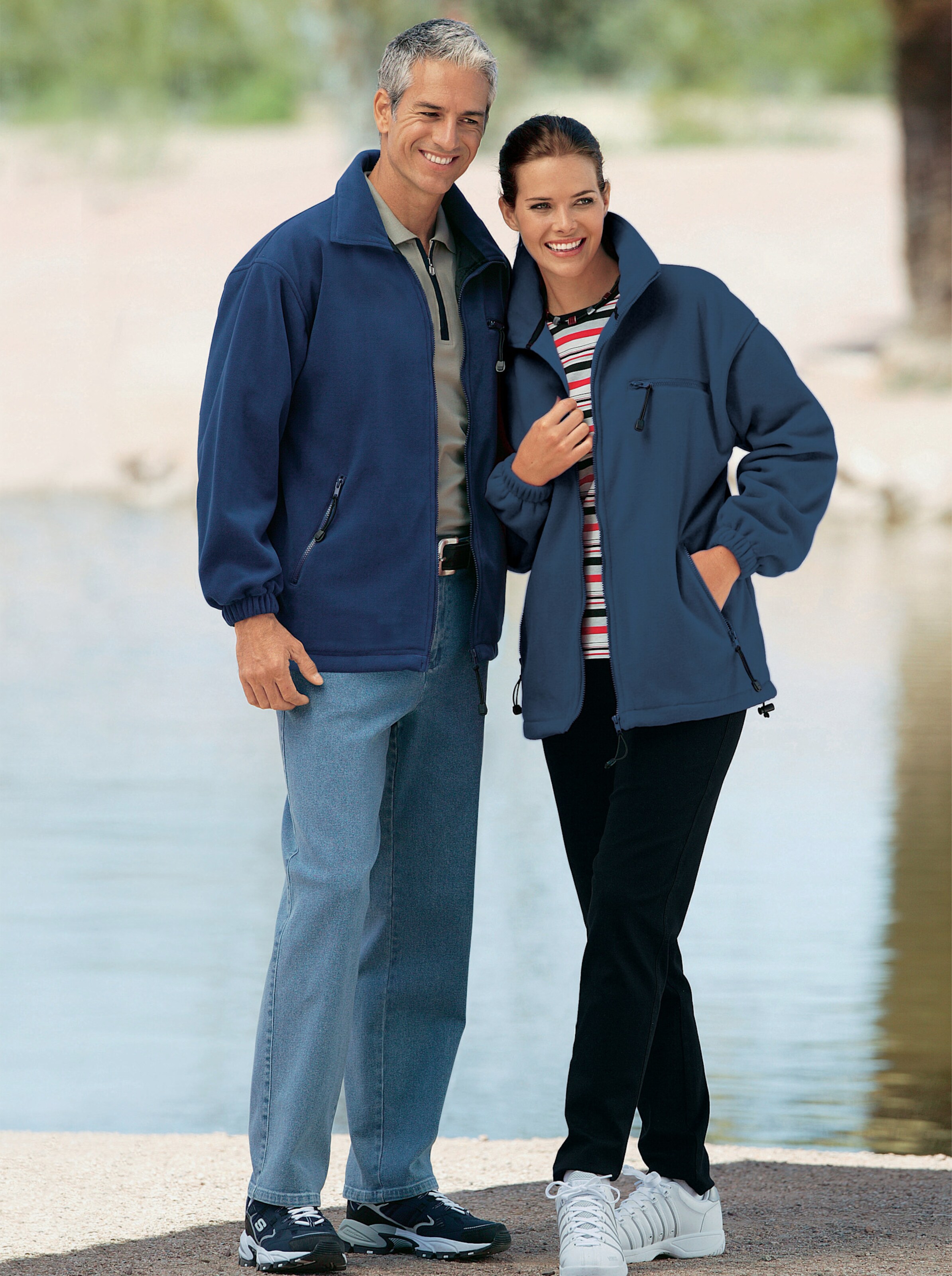 Fleecejacke mit elastischen Ärmelbündchen