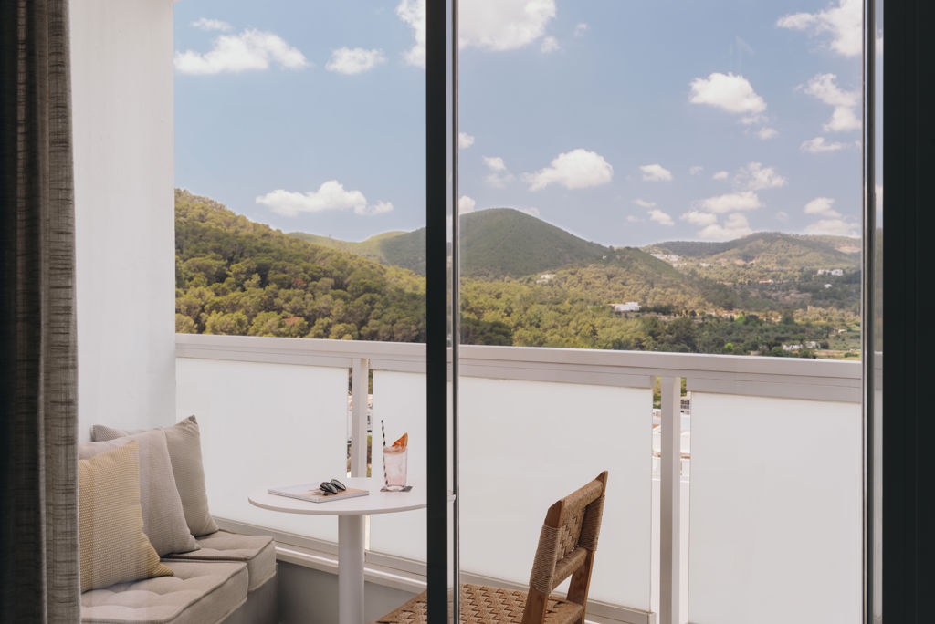 Mondrian Hotel Ibiza Logies en ontbijt - Hotel