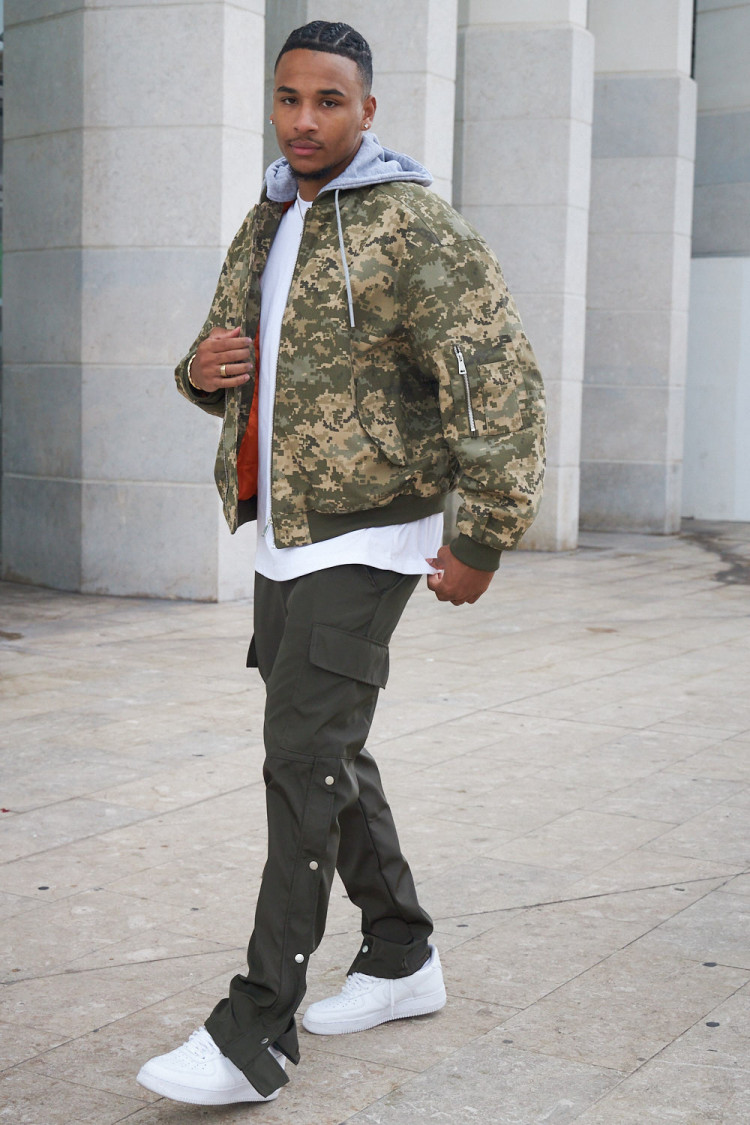 Veste bi-matière à capuche camouflage kaki