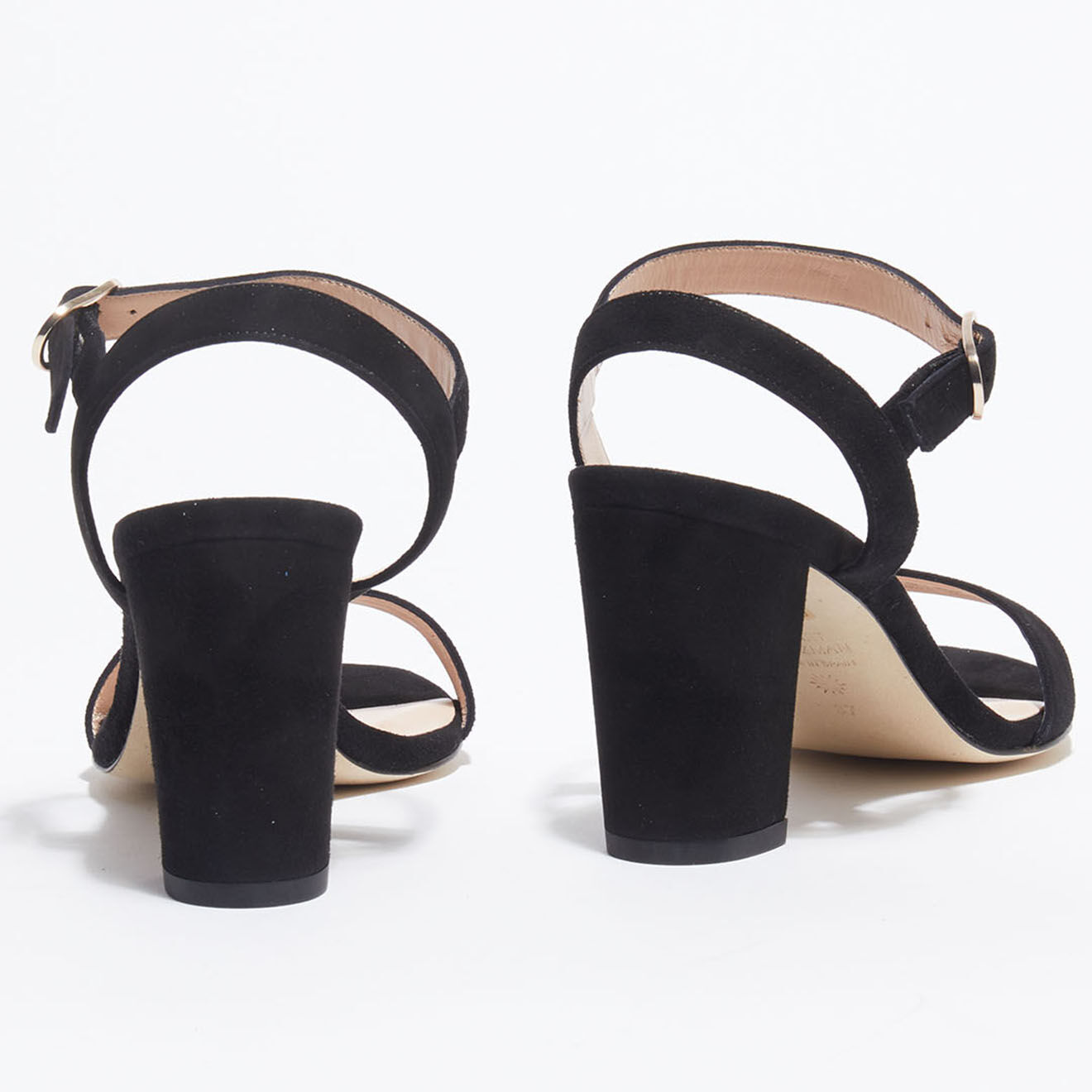 Stuart Weitzman Sandales en Velours de Cuir Taliana noires - Talon 8 cm