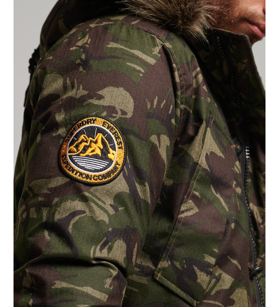 Parka camuflada Superdry Everest
