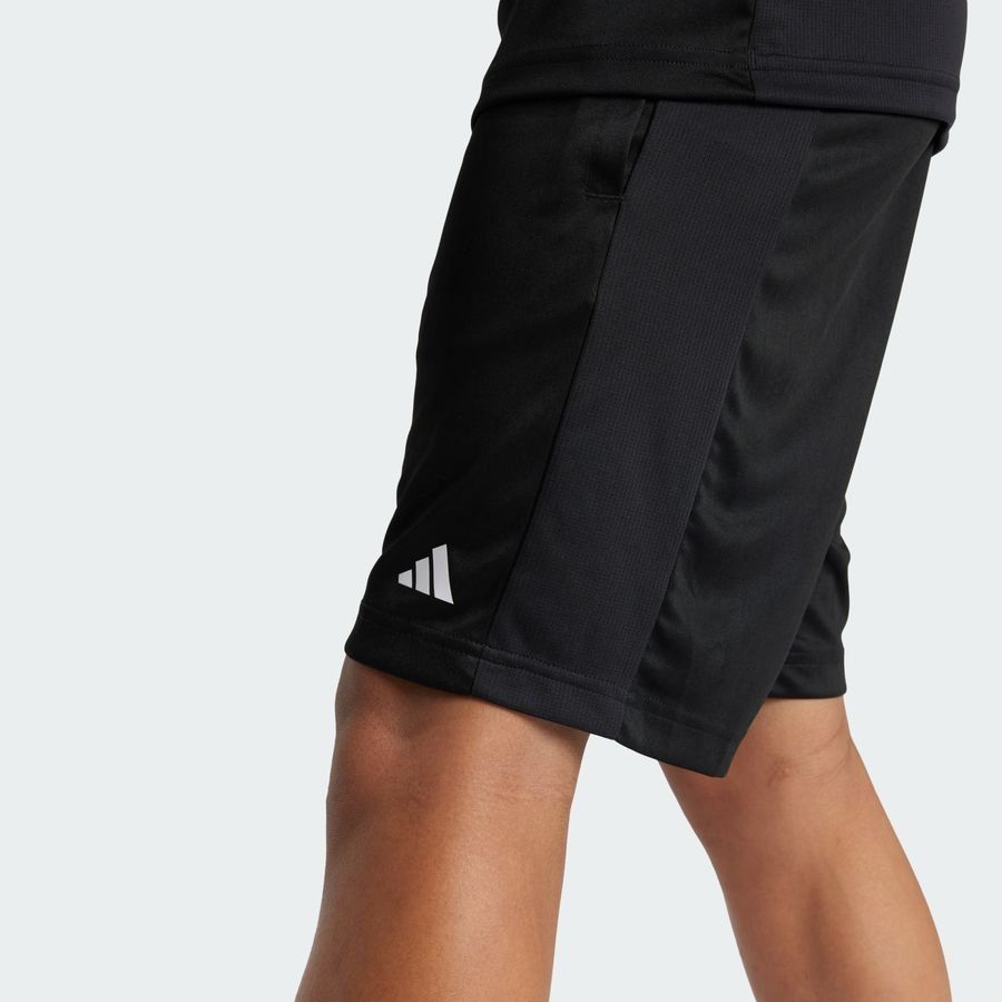 Adidas Short à logo coupe standard Train Essentials Enfants