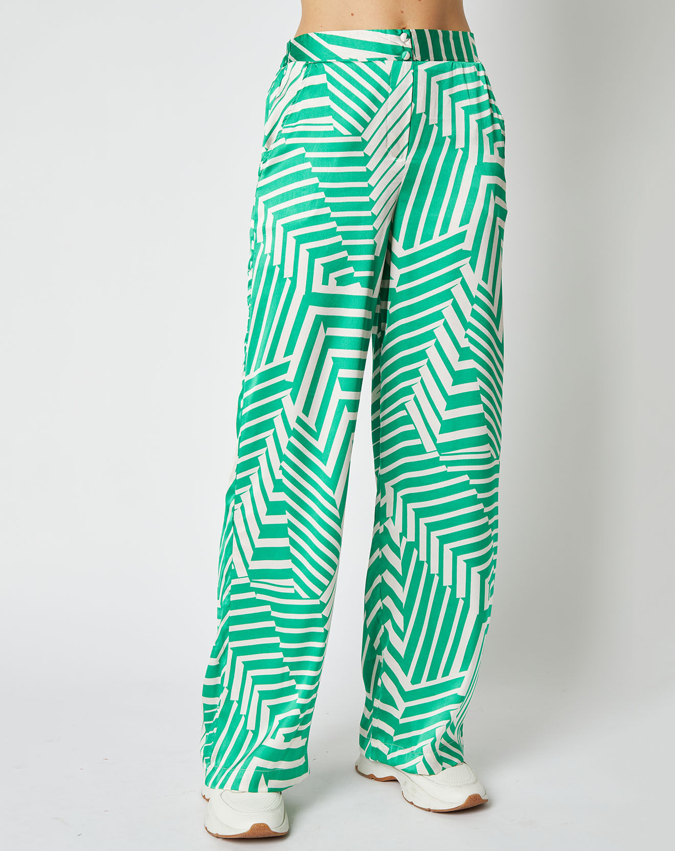 An'ge Pantalon fluide Rayane effet satiné à motifs vert