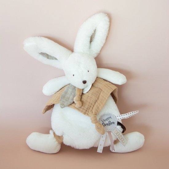 Doudou pompon   Happy Wild naturel        de               Doudou et Compagnie