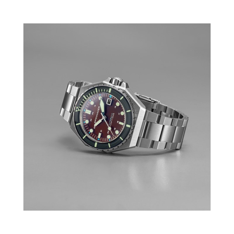 Montre homme automatique japonais Spinnaker - Bracelet acier inoxydable - 3 aiguilles avec date, lunette tournante