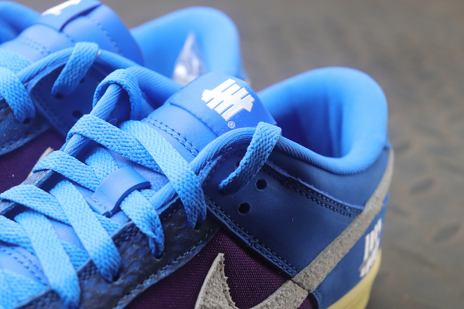 Nike Dunk Low Undefeated 5 On It Dunk vs. AF1