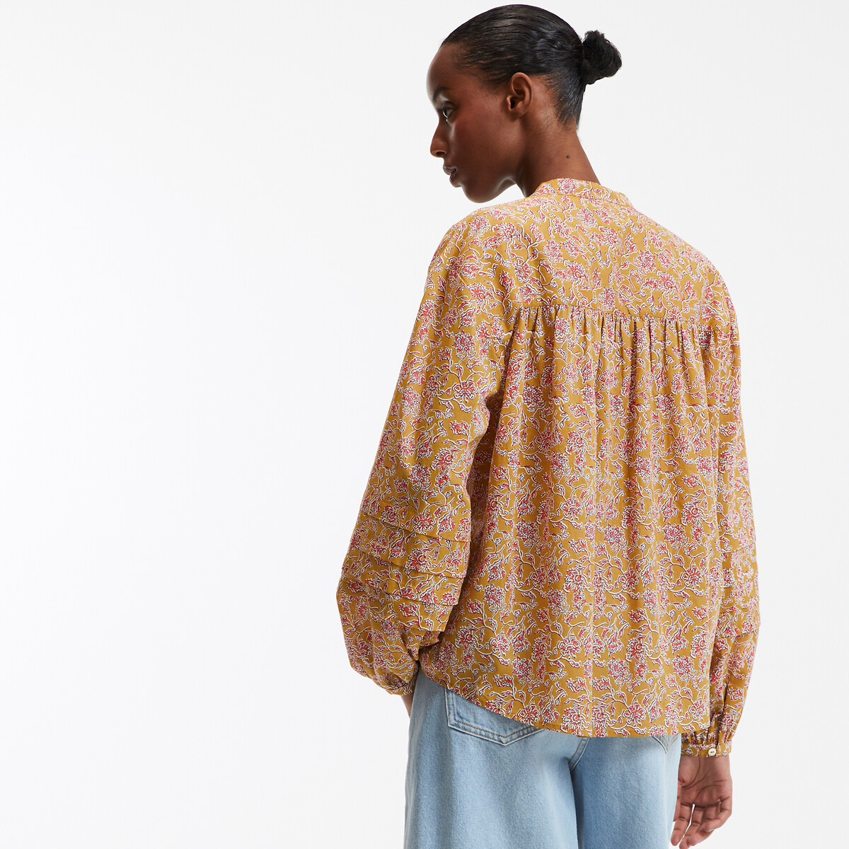 COLEÇÃO LA REDOUTE<br>Blusa com estampa floral, gola redonda e mangas bufantes
