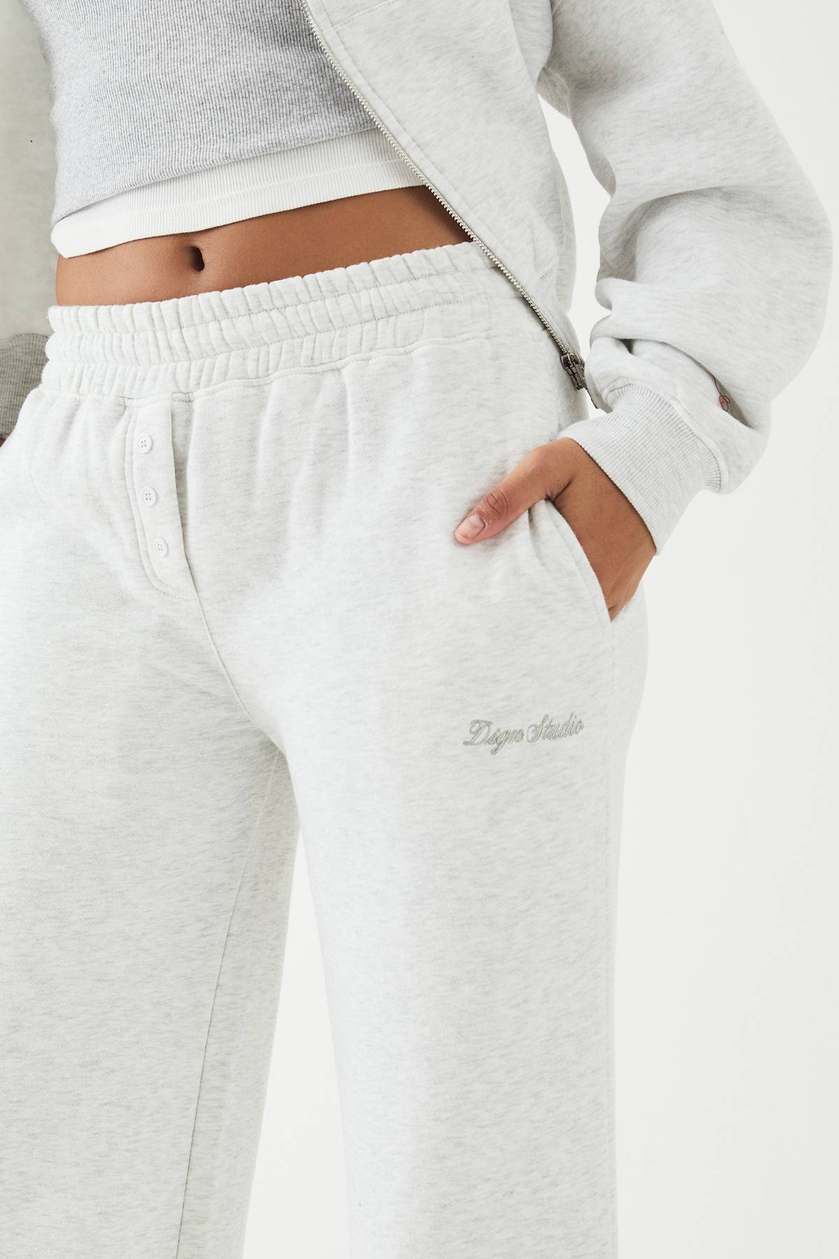 Jogging Henley Brodé DSGN Studio