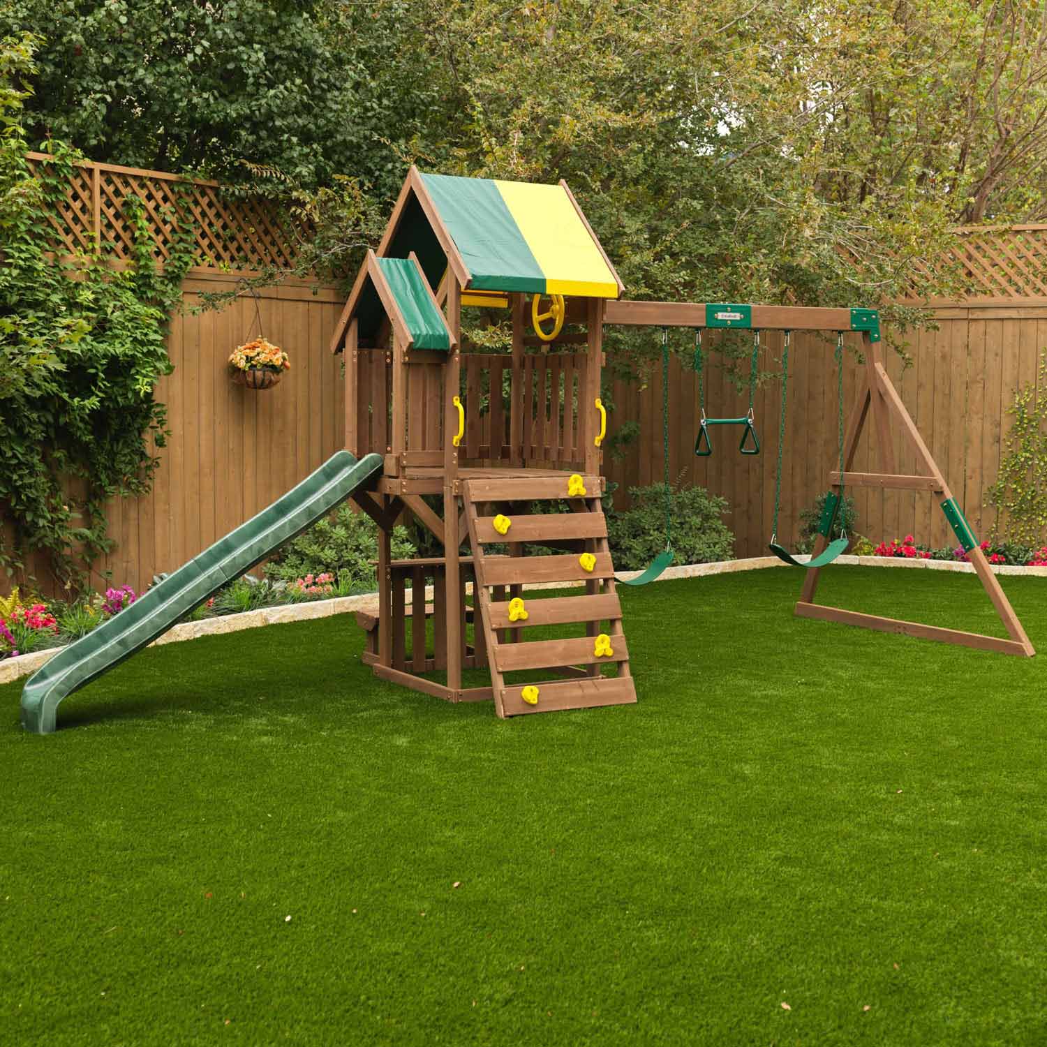 KidKraft Houten Speeltoren met Glijbaan en Schommels
