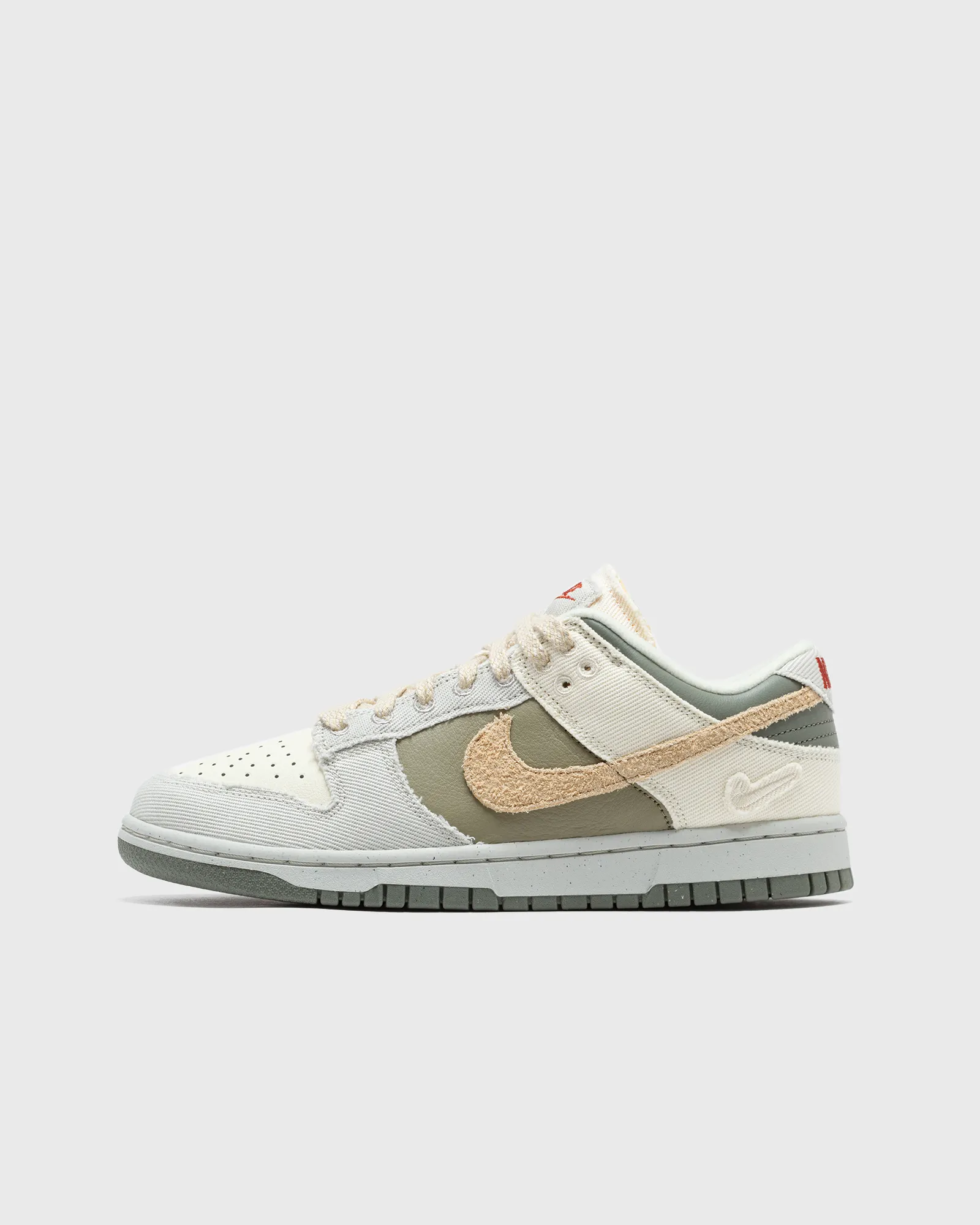 Nike WMNS DUNK LOW