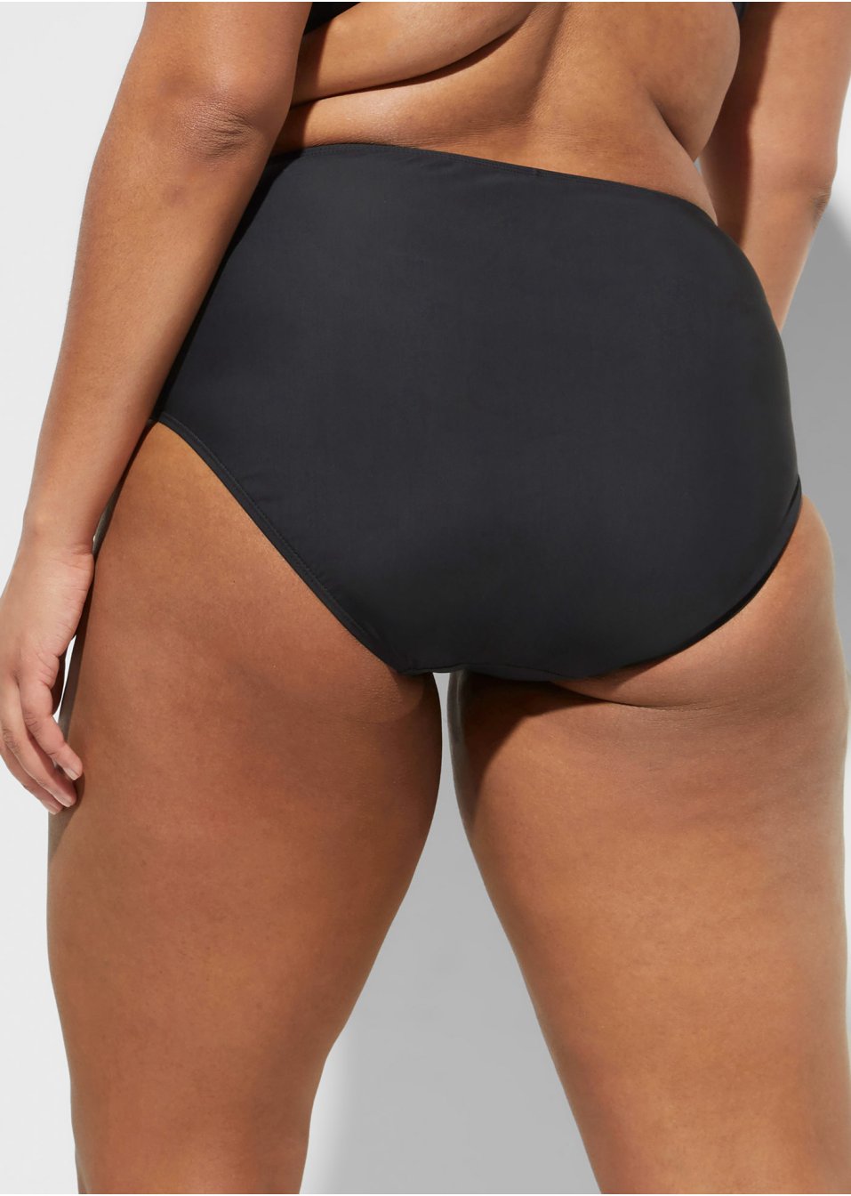 Bas de maillot avec léger effet sculptant