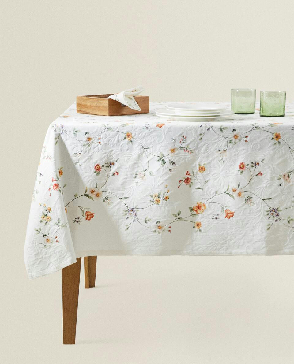 TOALHA DE MESA FLORAL JACQUARD
