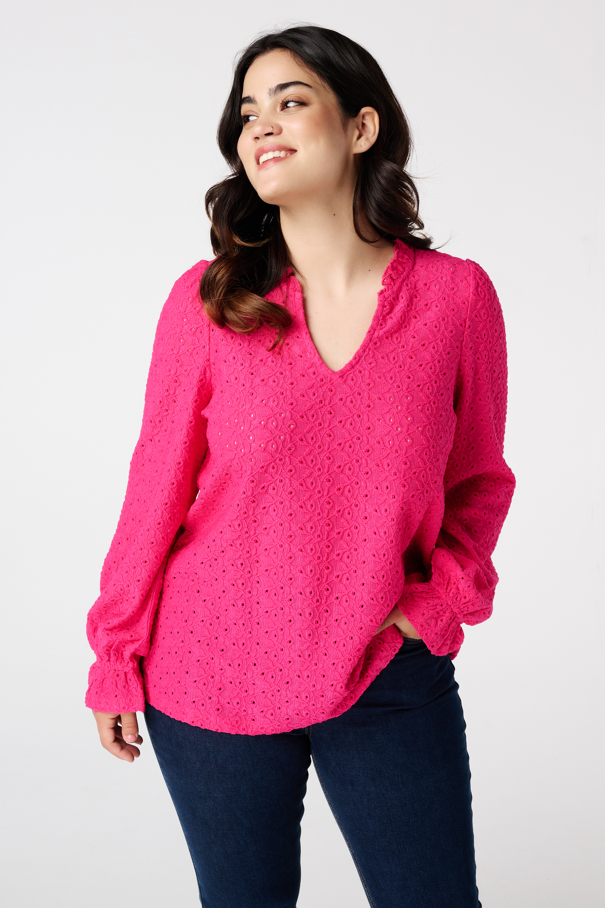 Top met broderie Fel pink