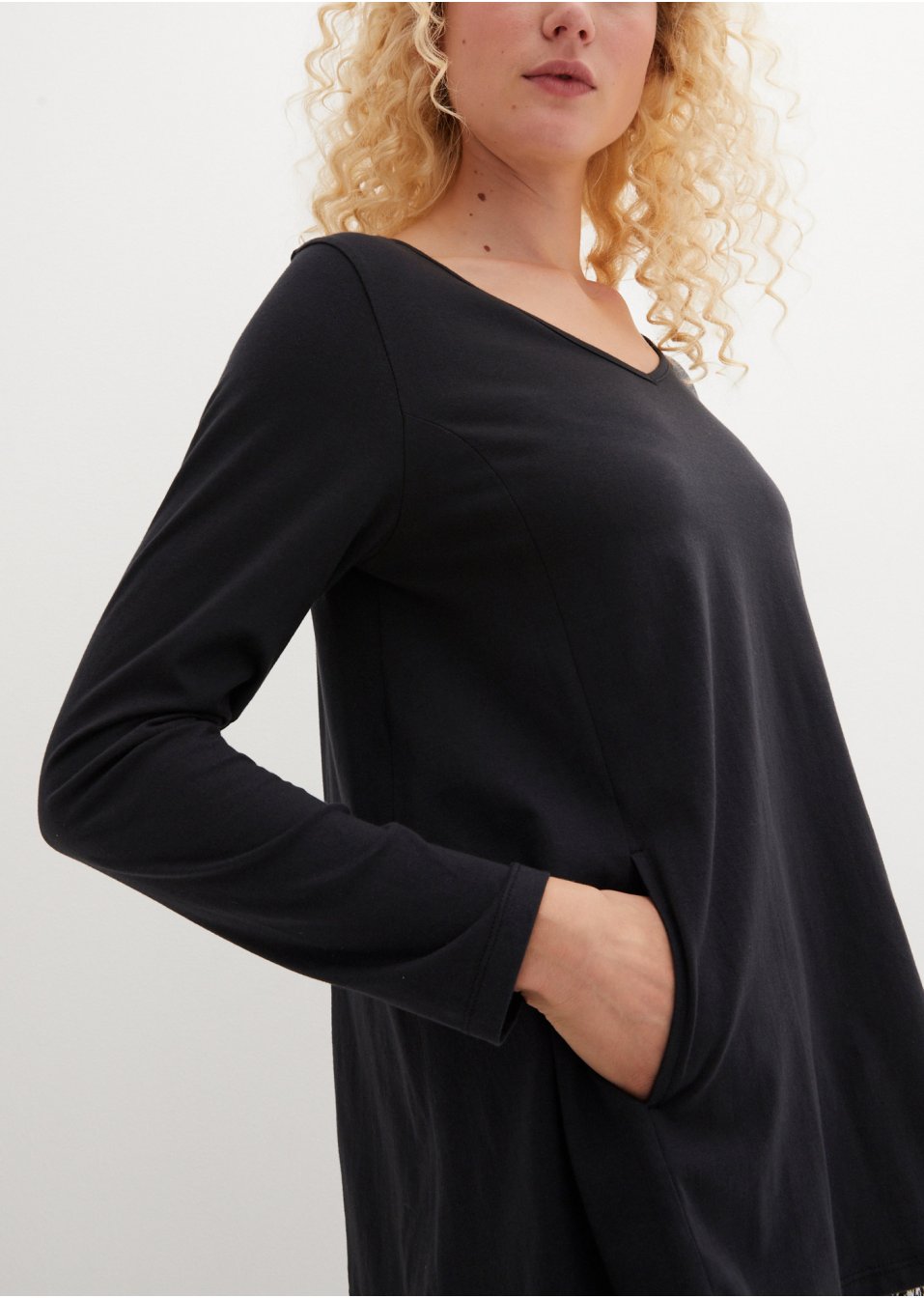 T-shirt coton avec poches, légèrement évasé