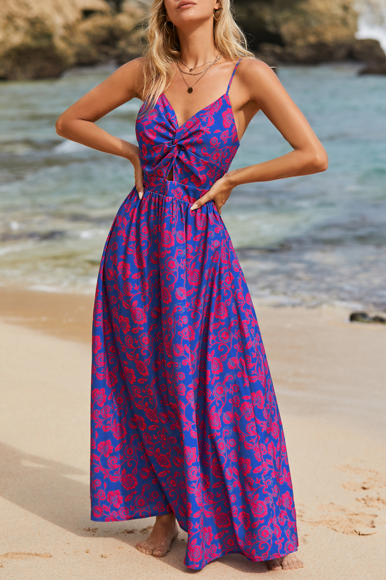 Robe maxi florale à col en V avec nœud