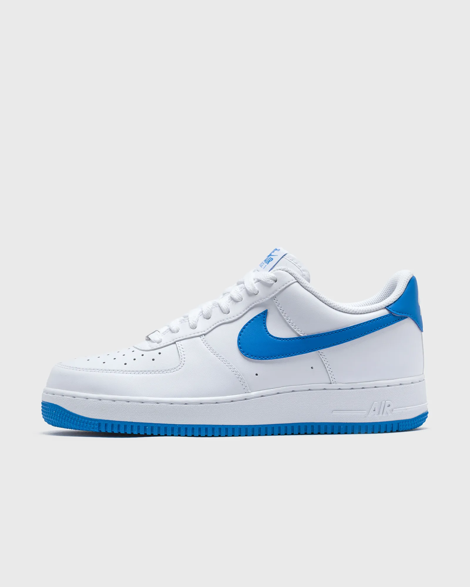 Nike AIR FORCE 1 '07