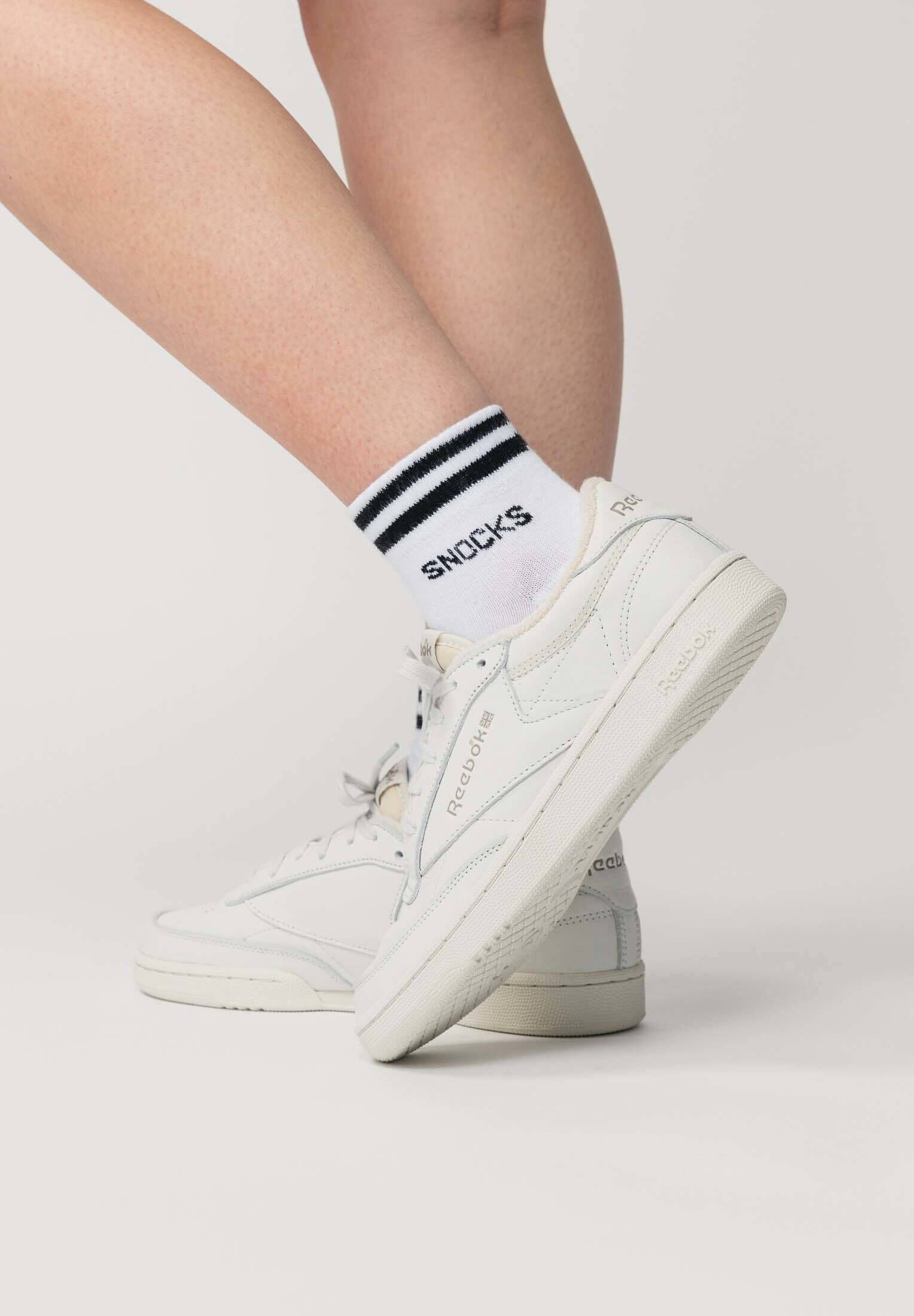 SNOCKS| Retro Sneaker Socken mit Streifen aus Bio-Baumwolle 4er-Pack