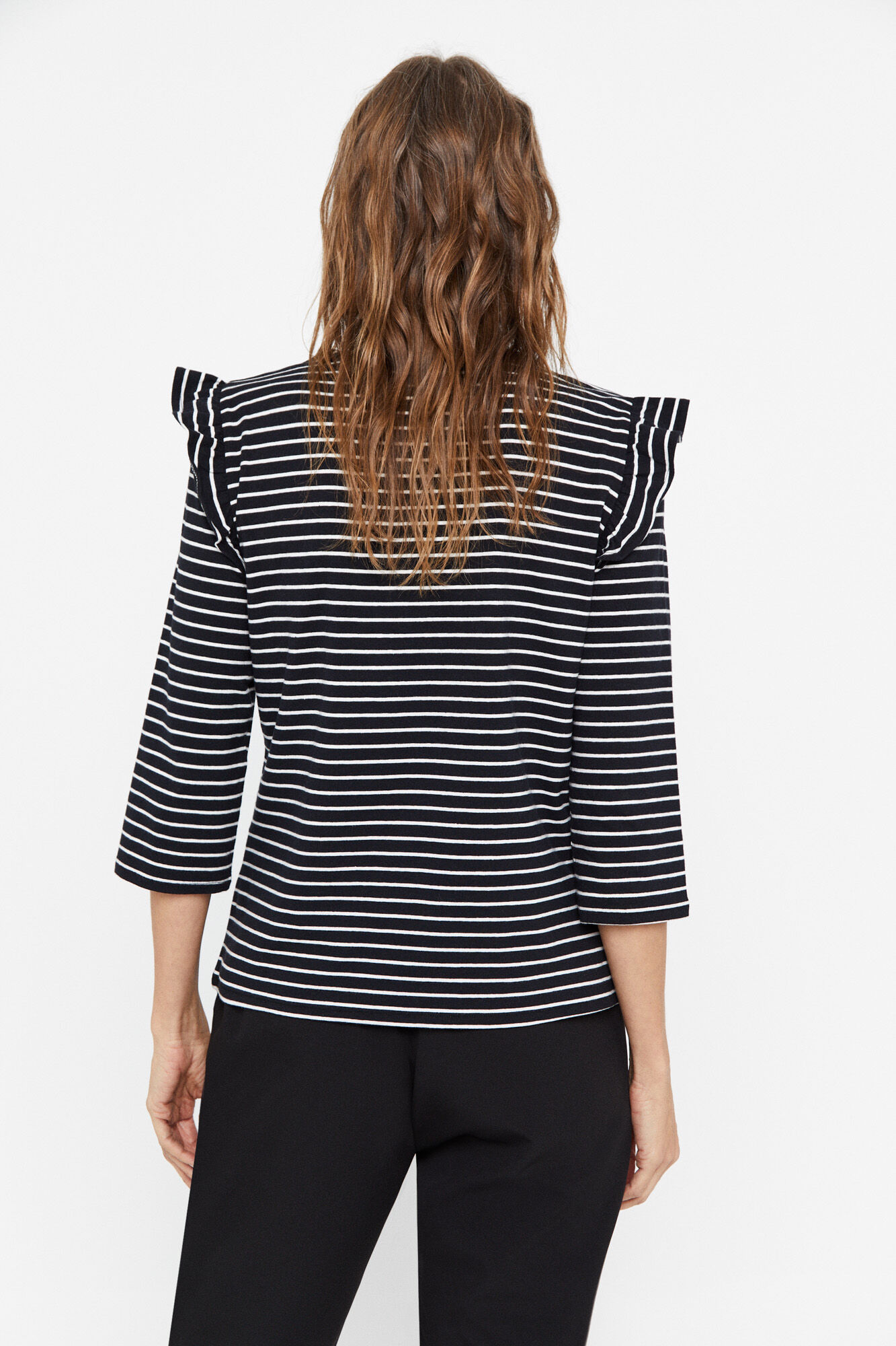 Camiseta básica com babado - Estampa branca