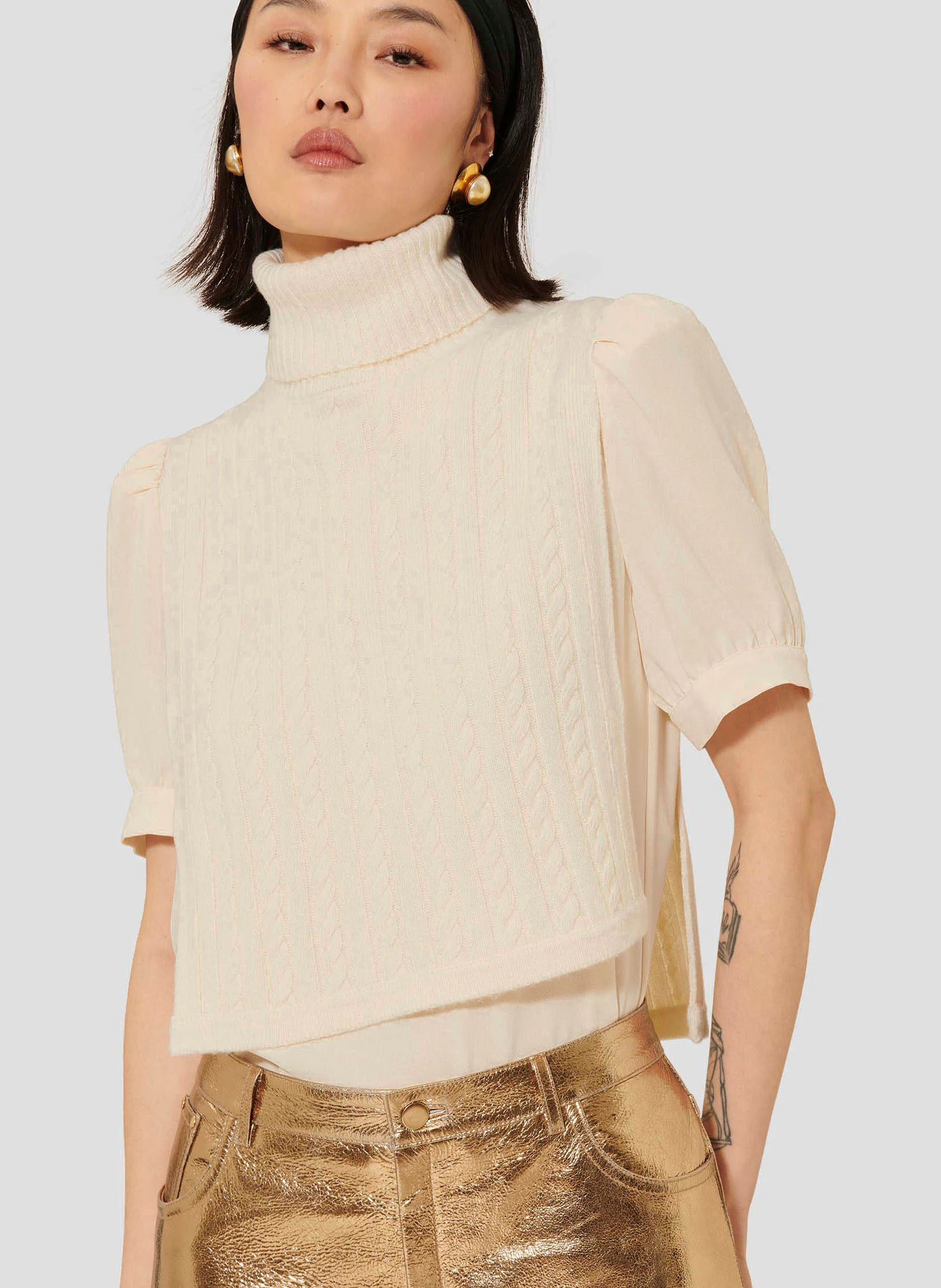 ANGÈLE -Plastron col roulé en laine | Beige