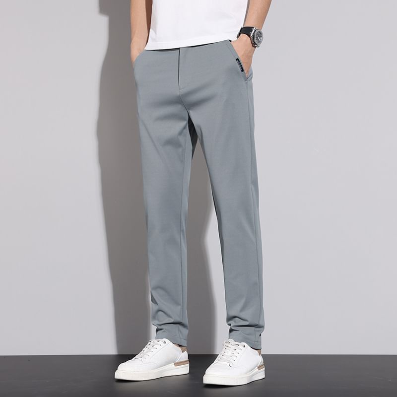Andrei - Mid Rise Plain Tapered Pants